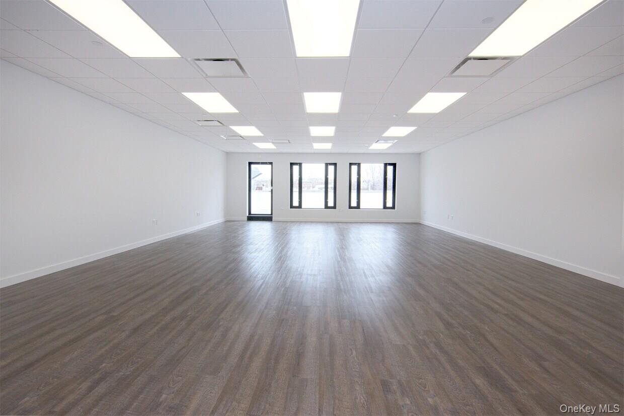 18-33 42nd Street, Astoria, NY 11103