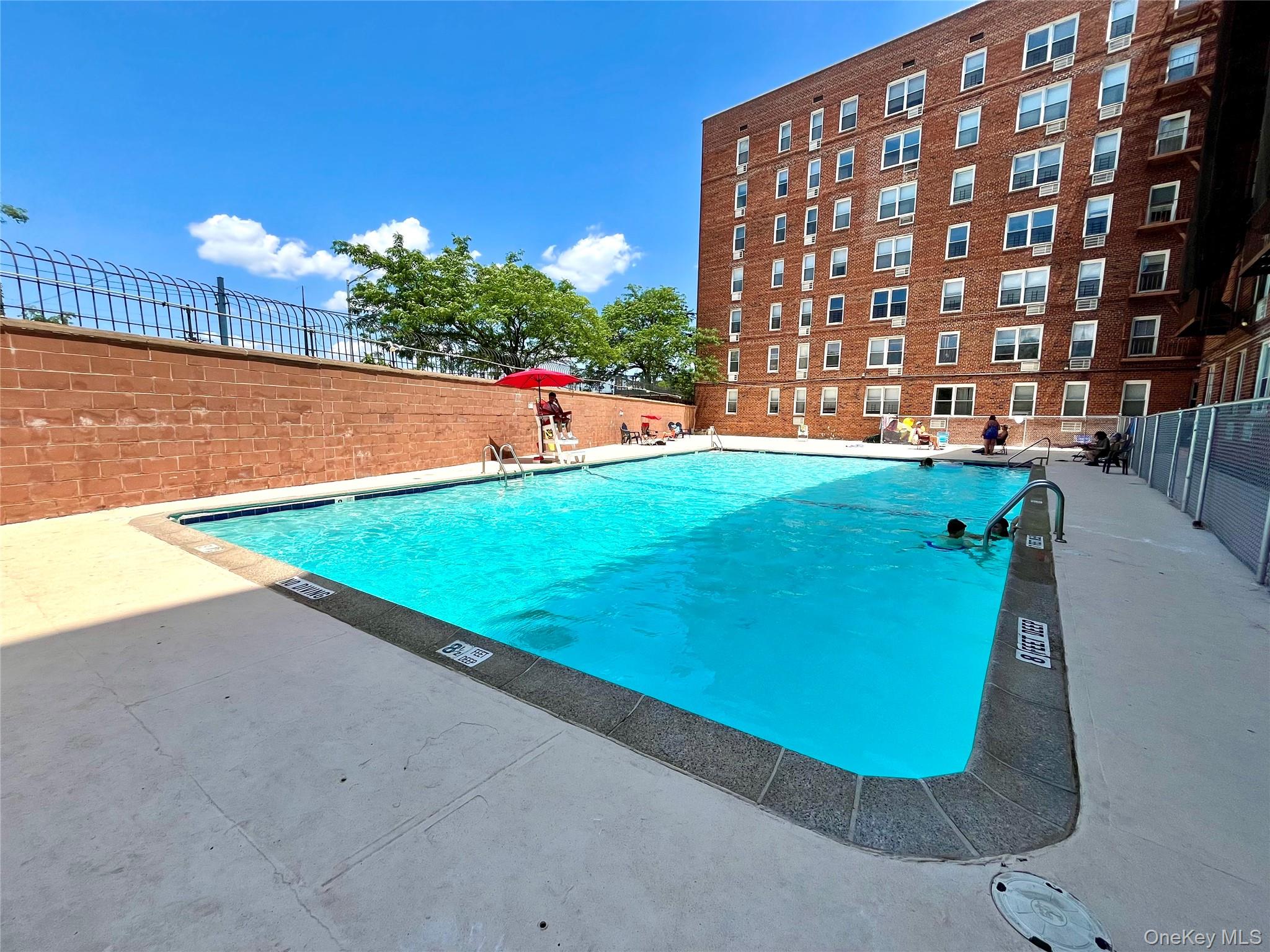 46-01 39th Avenue # 106, Sunnyside, NY 11104