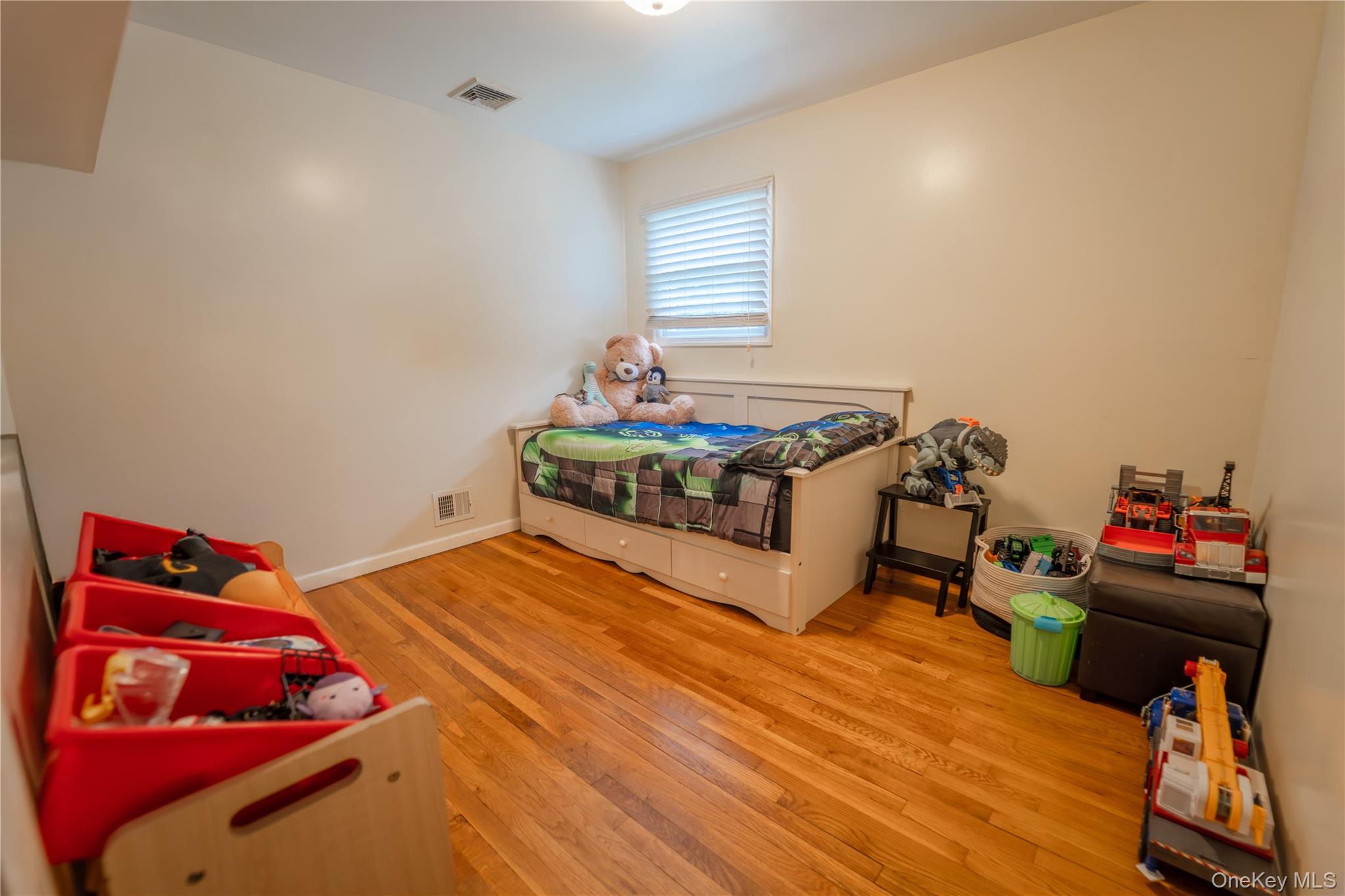 110 Roxbury Drive, Commack, NY 11725