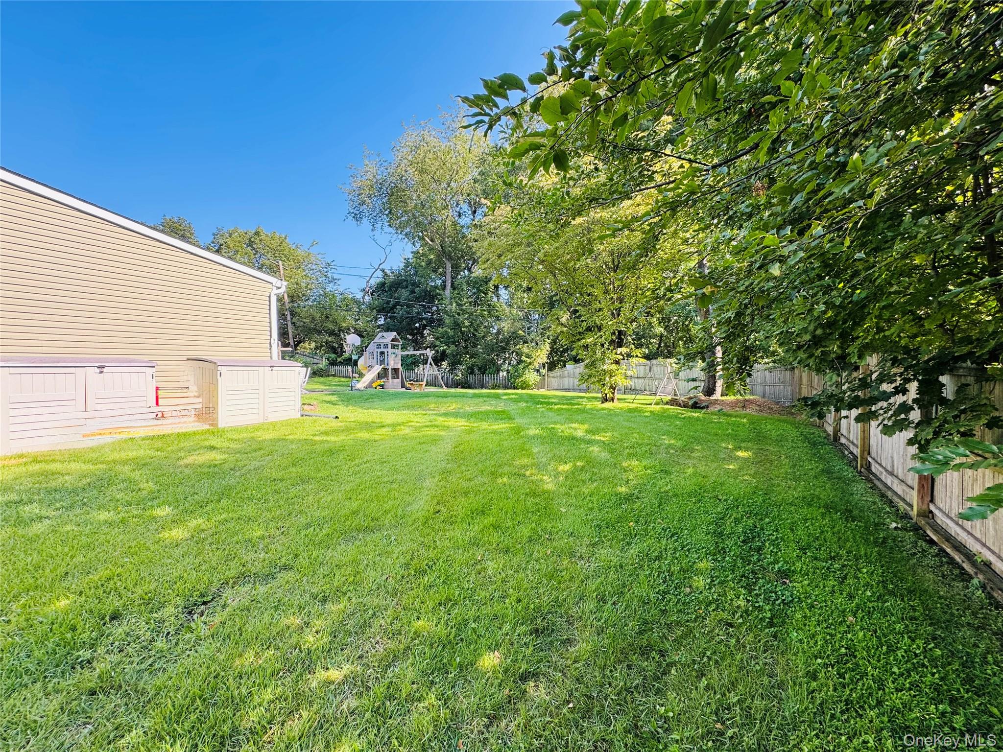 110 Roxbury Drive, Commack, NY 11725