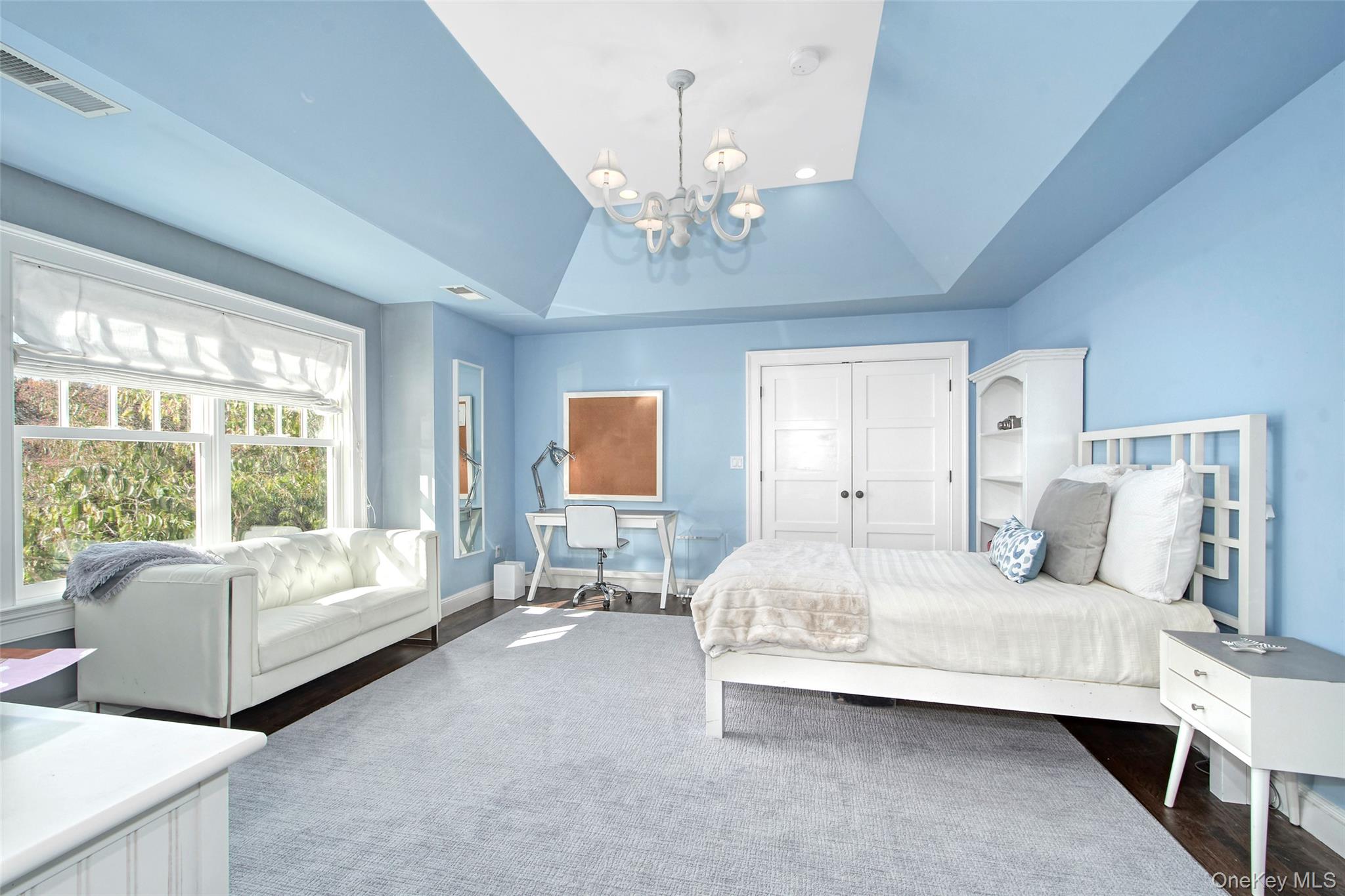 5 Sutton Farm Drive, Chappaqua, NY 10514