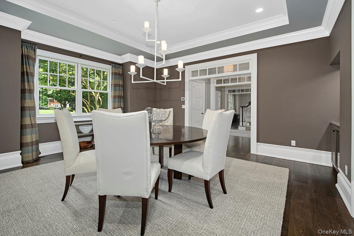 5 Sutton Farm Drive, Chappaqua, NY 10514