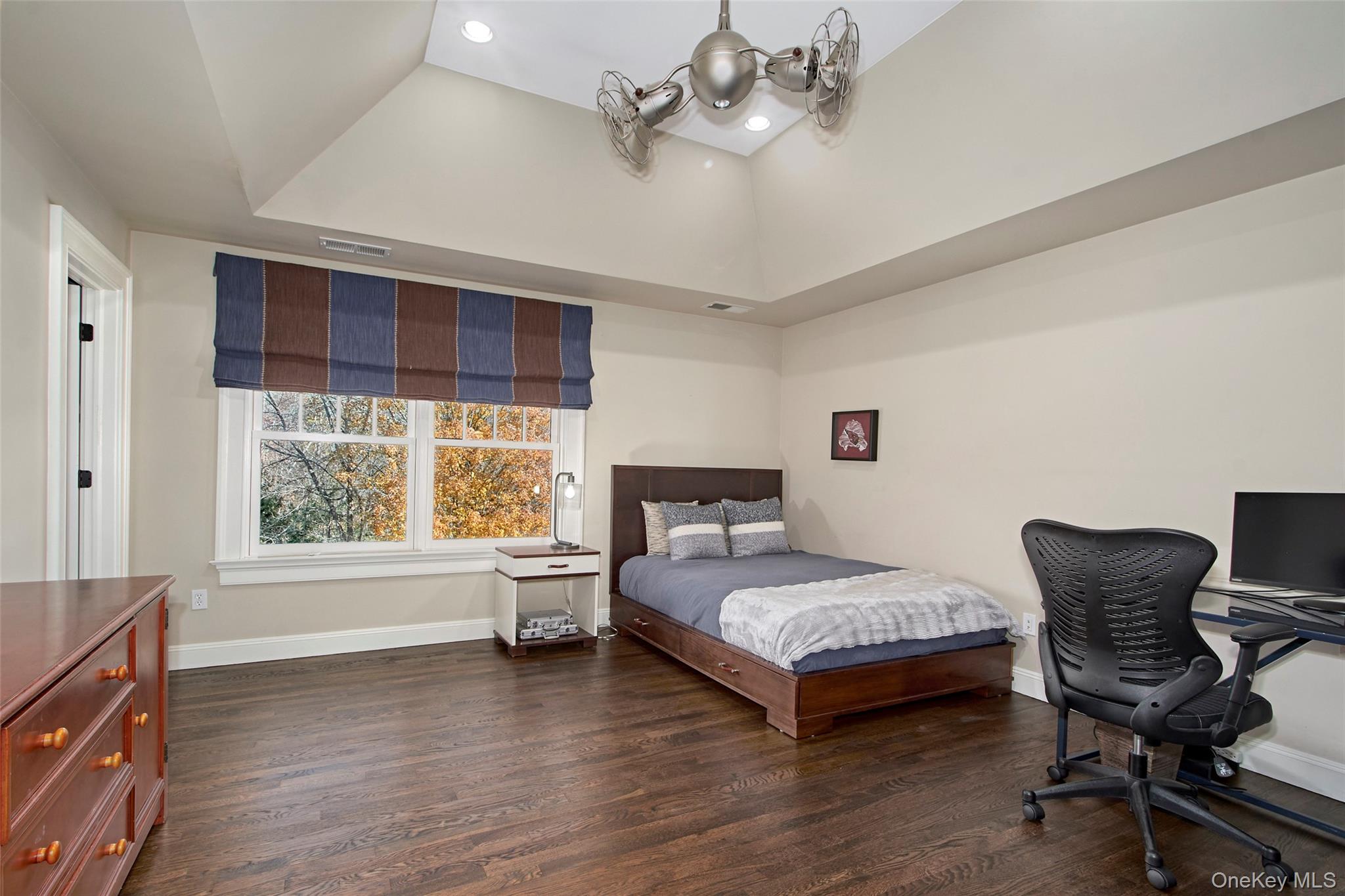 5 Sutton Farm Drive, Chappaqua, NY 10514