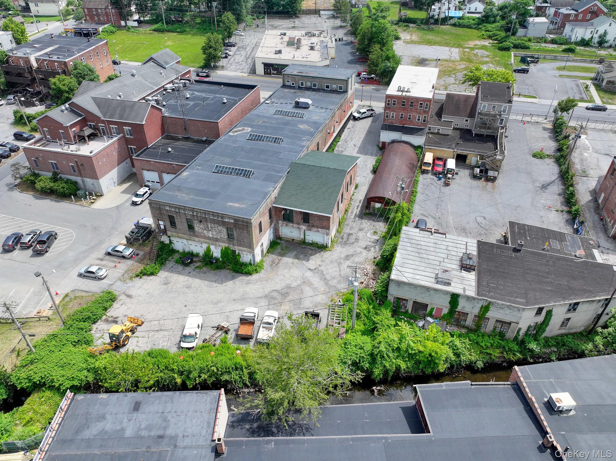 489 Main Street, Poughkeepsie, NY 12601