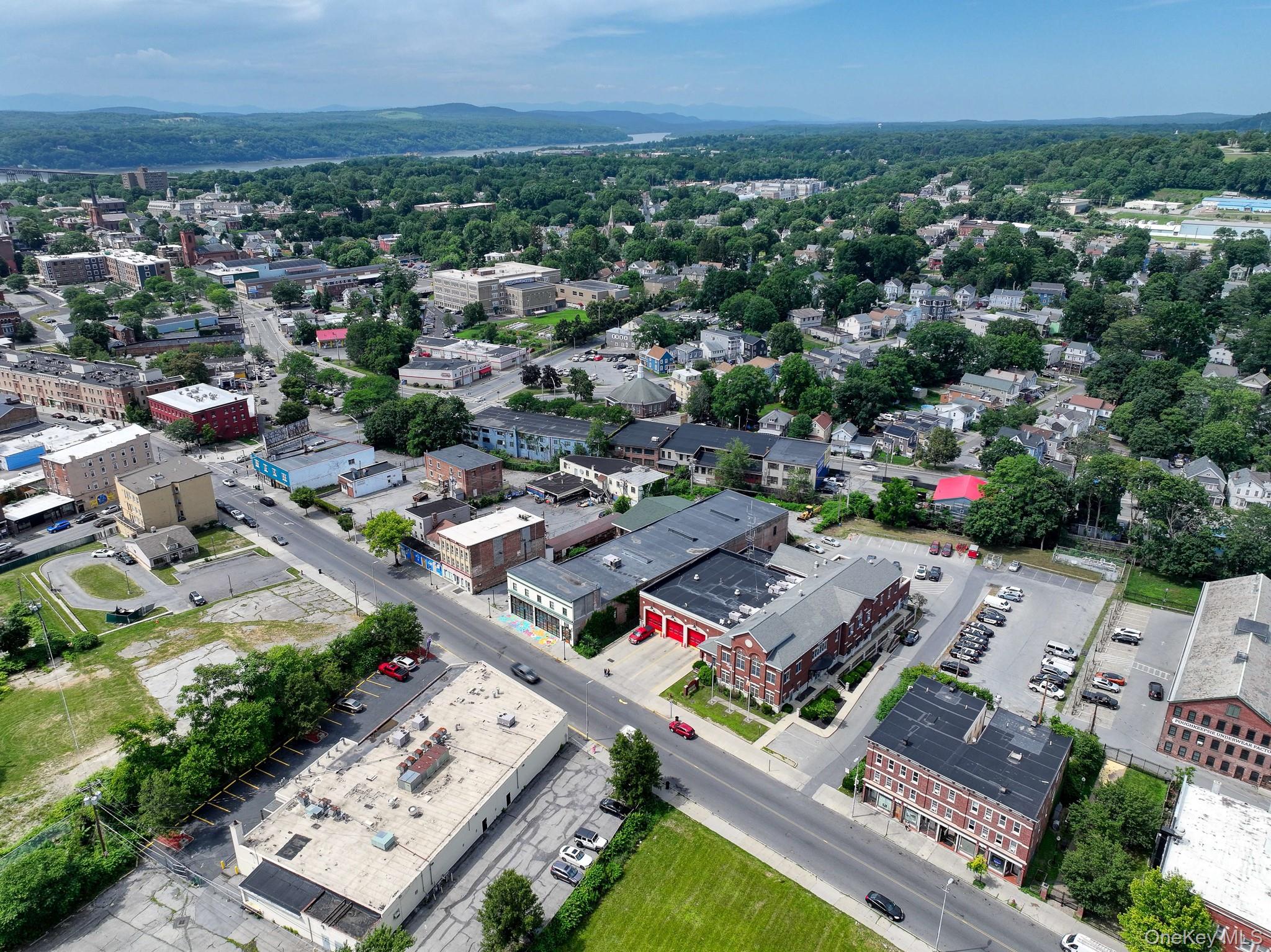 489 Main Street, Poughkeepsie, NY 12601