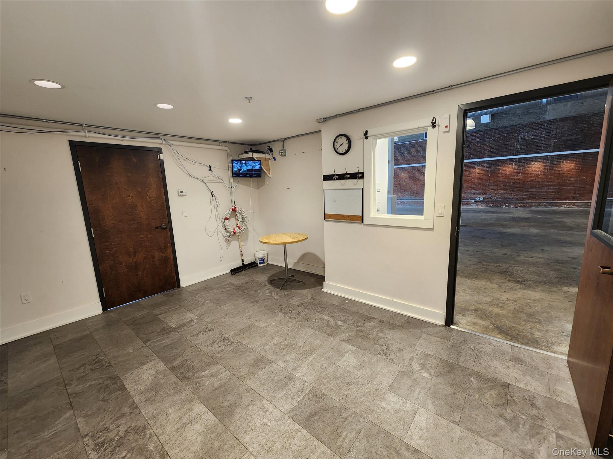 489 Main Street, Poughkeepsie, NY 12601