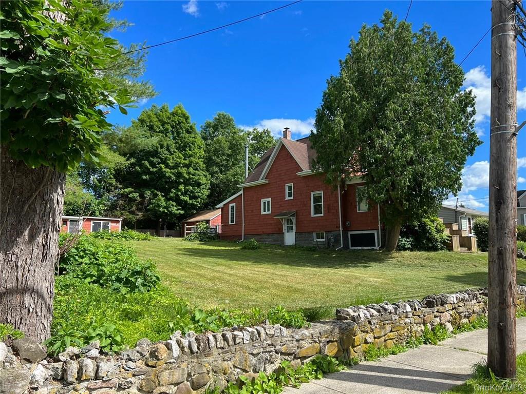 812 Tower Avenue, Maybrook, NY 12543