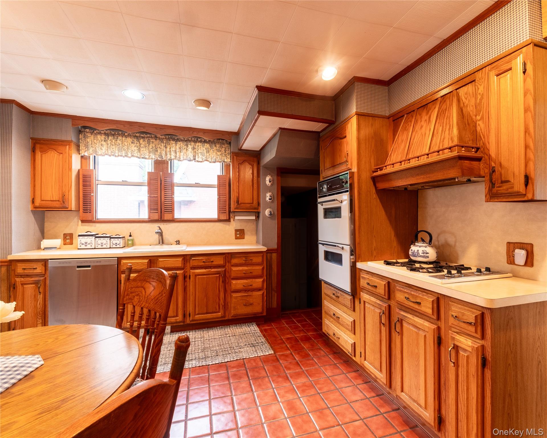 17 Austin Place, Port Chester, NY 10573