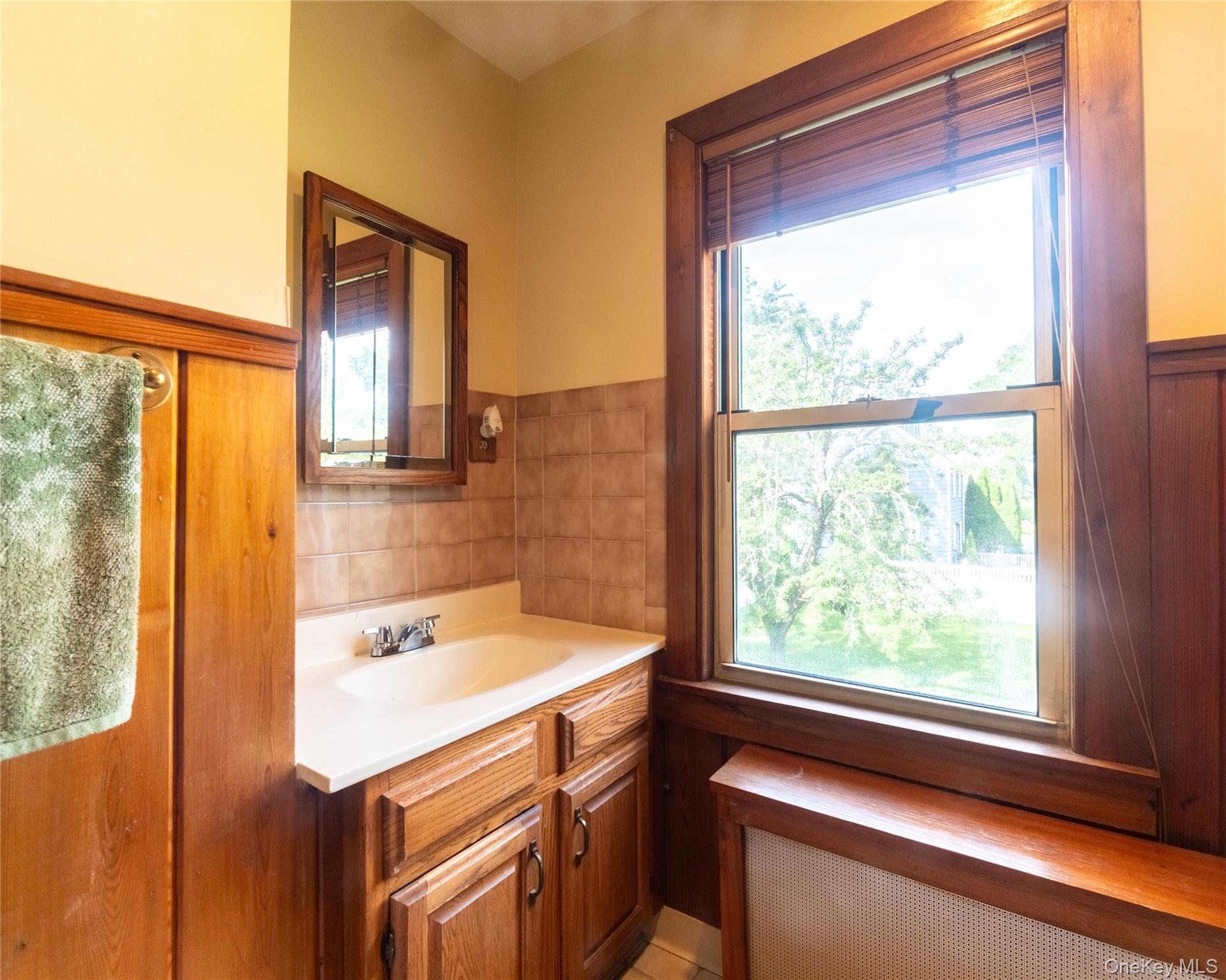 17 Austin Place, Port Chester, NY 10573