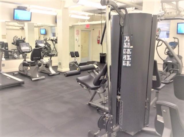 89-15 Parsons Boulevard # #4B, Jamaica, NY 11432