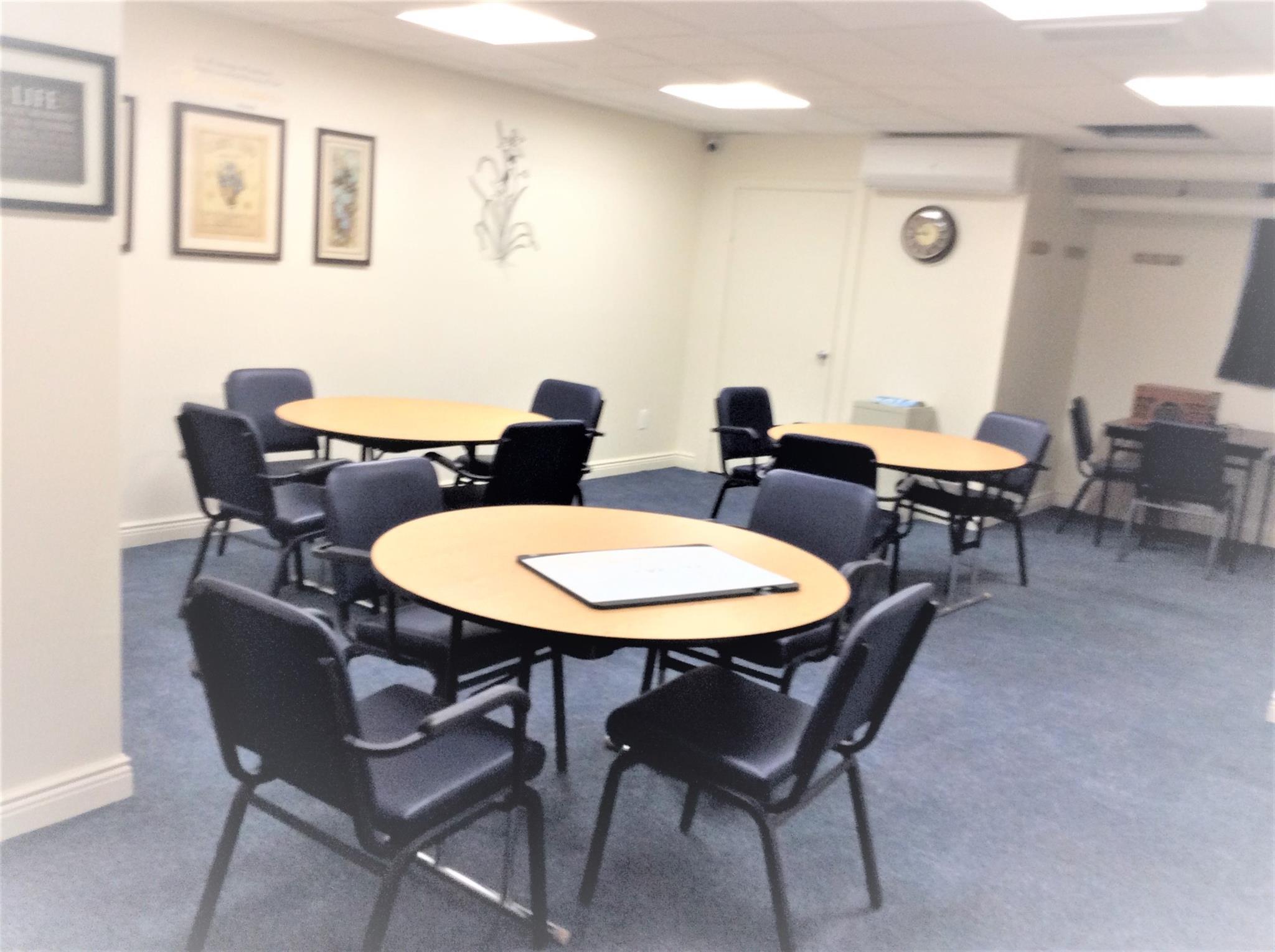 89-15 Parsons Boulevard # #4B, Jamaica, NY 11432