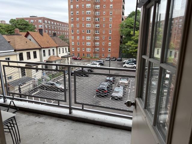 89-15 Parsons Boulevard # #4B, Jamaica, NY 11432