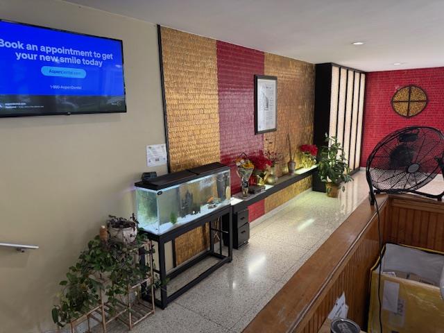 89-15 Parsons Boulevard # #4B, Jamaica, NY 11432