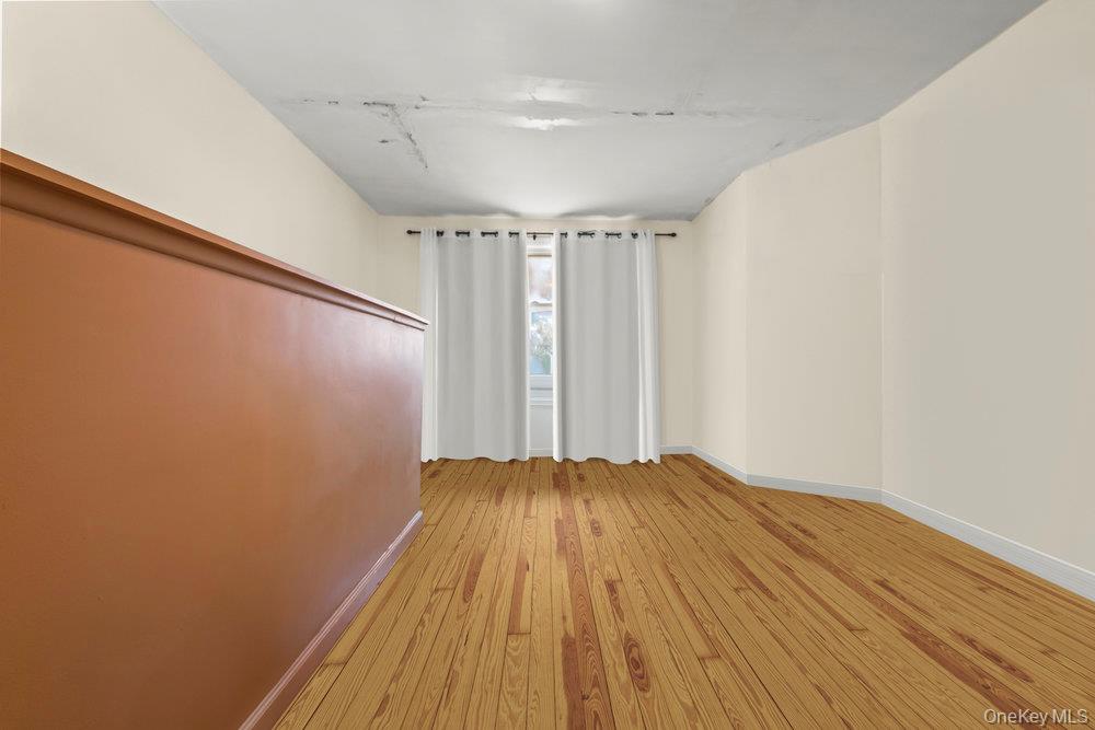 1314 College Point Blvd, College Point, NY 11356