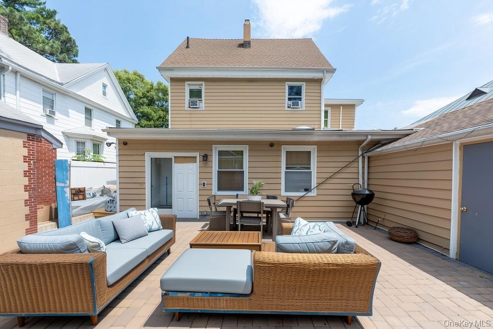 1314 College Point Blvd, College Point, NY 11356