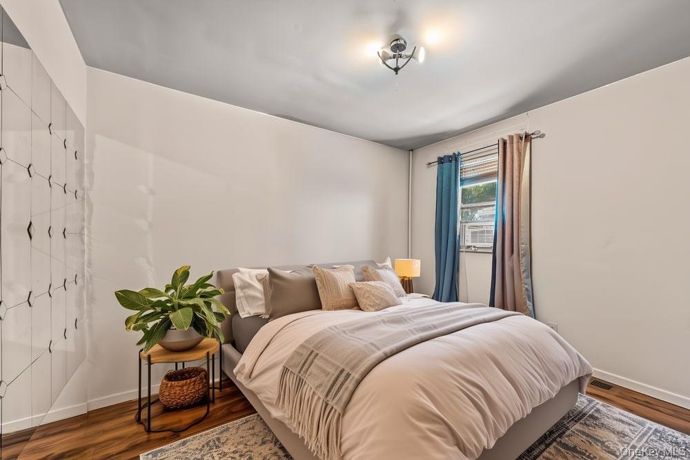 1314 College Point Blvd, College Point, NY 11356