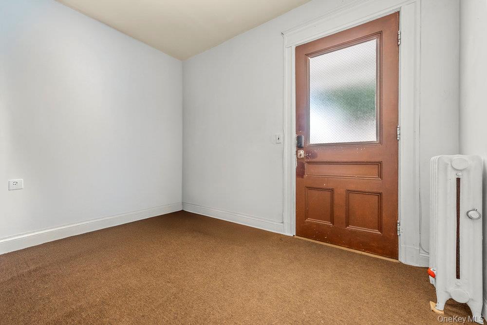 1314 College Point Blvd, College Point, NY 11356