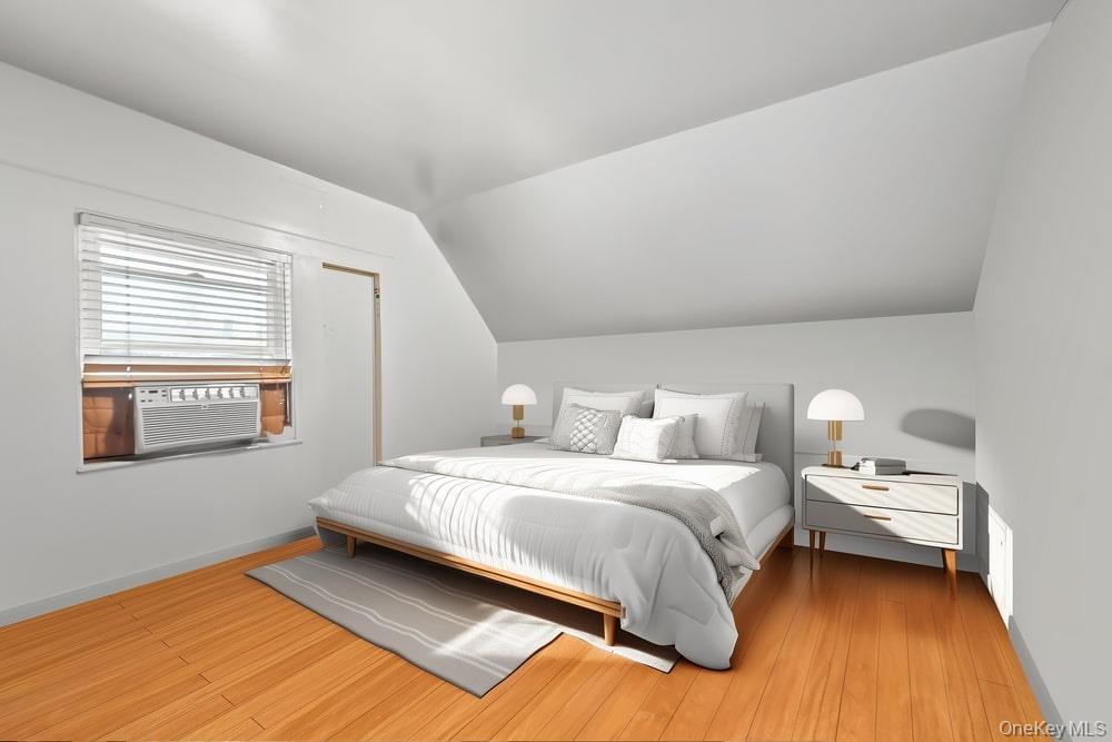 1314 College Point Blvd, College Point, NY 11356