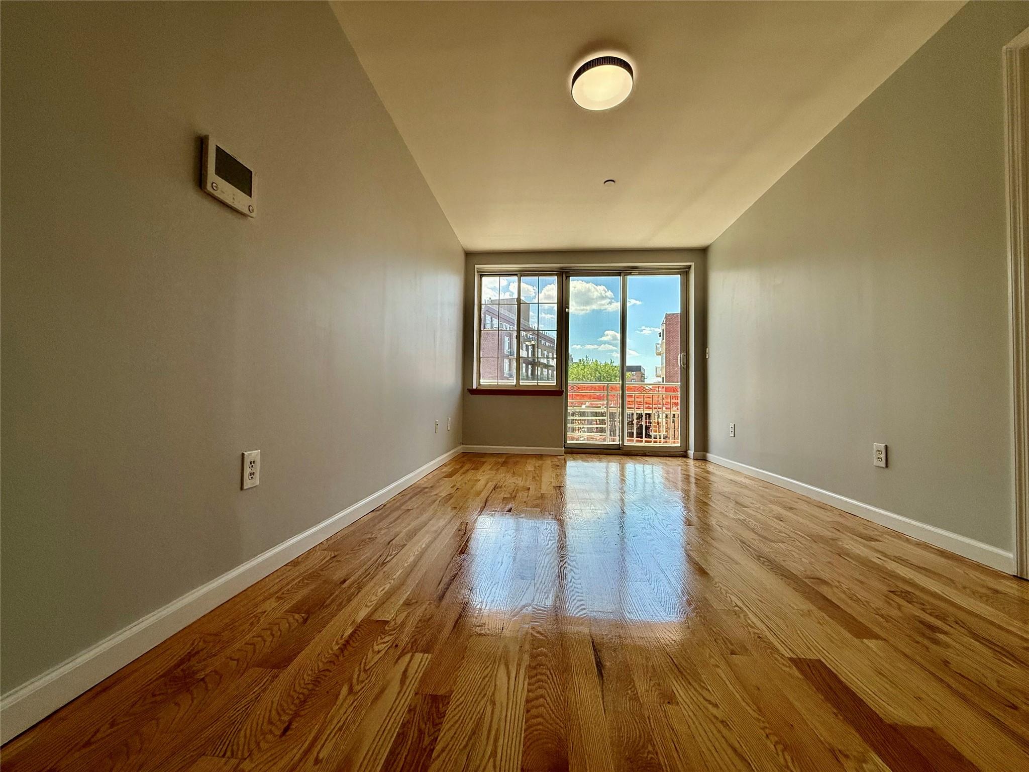 31-18 Union Street # 3B, Flushing, NY 11354