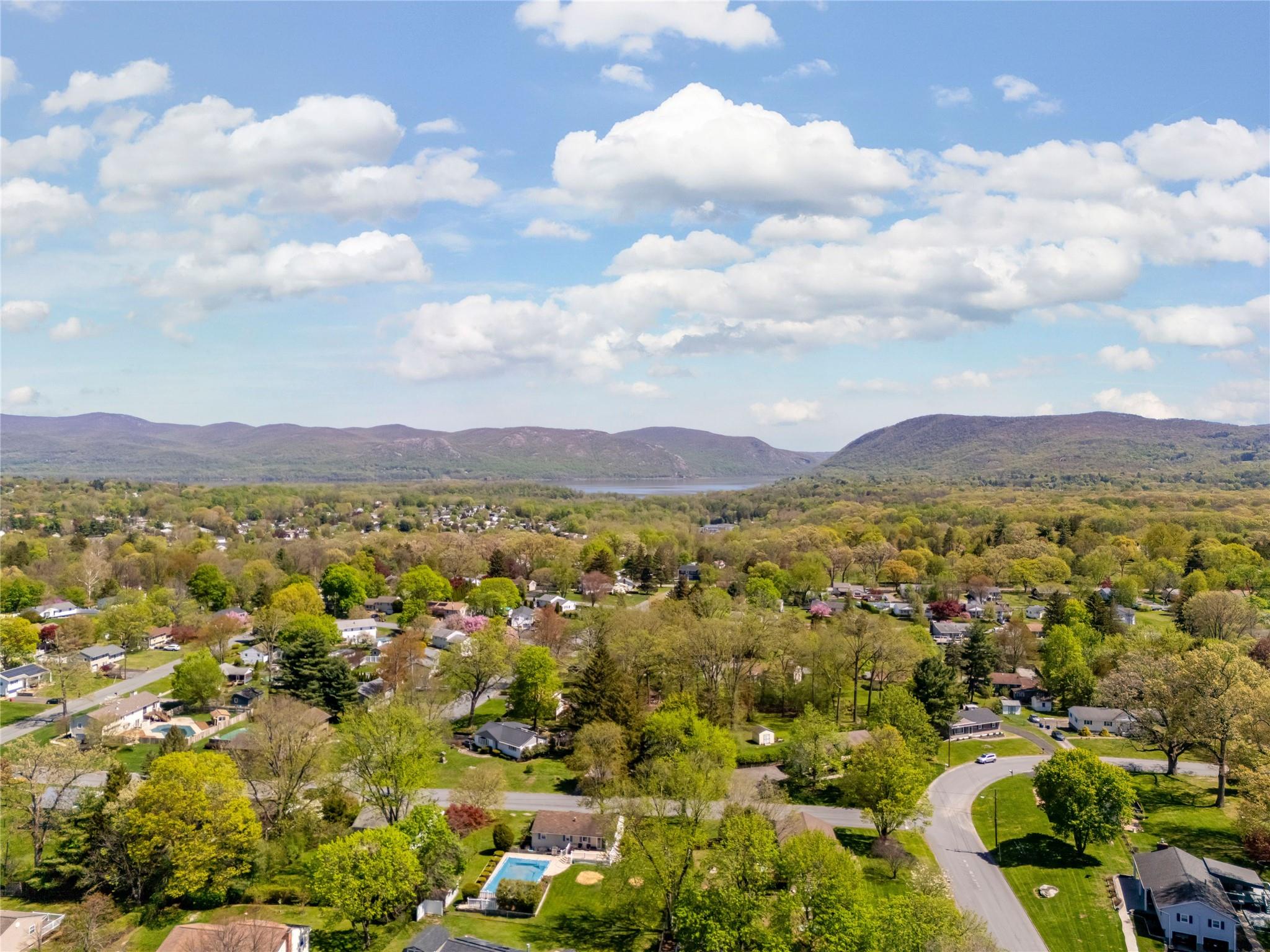 345-351 Windsor Highway, New Windsor, NY 12553