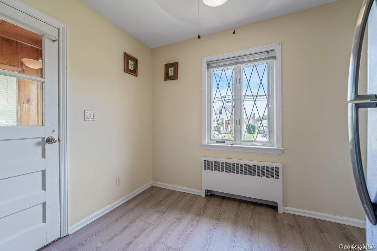 216 Raff Avenue, Mineola, NY 11501