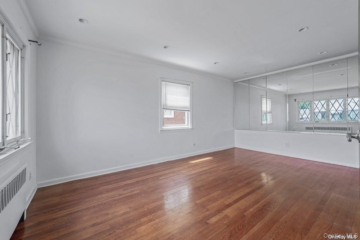 216 Raff Avenue, Mineola, NY 11501