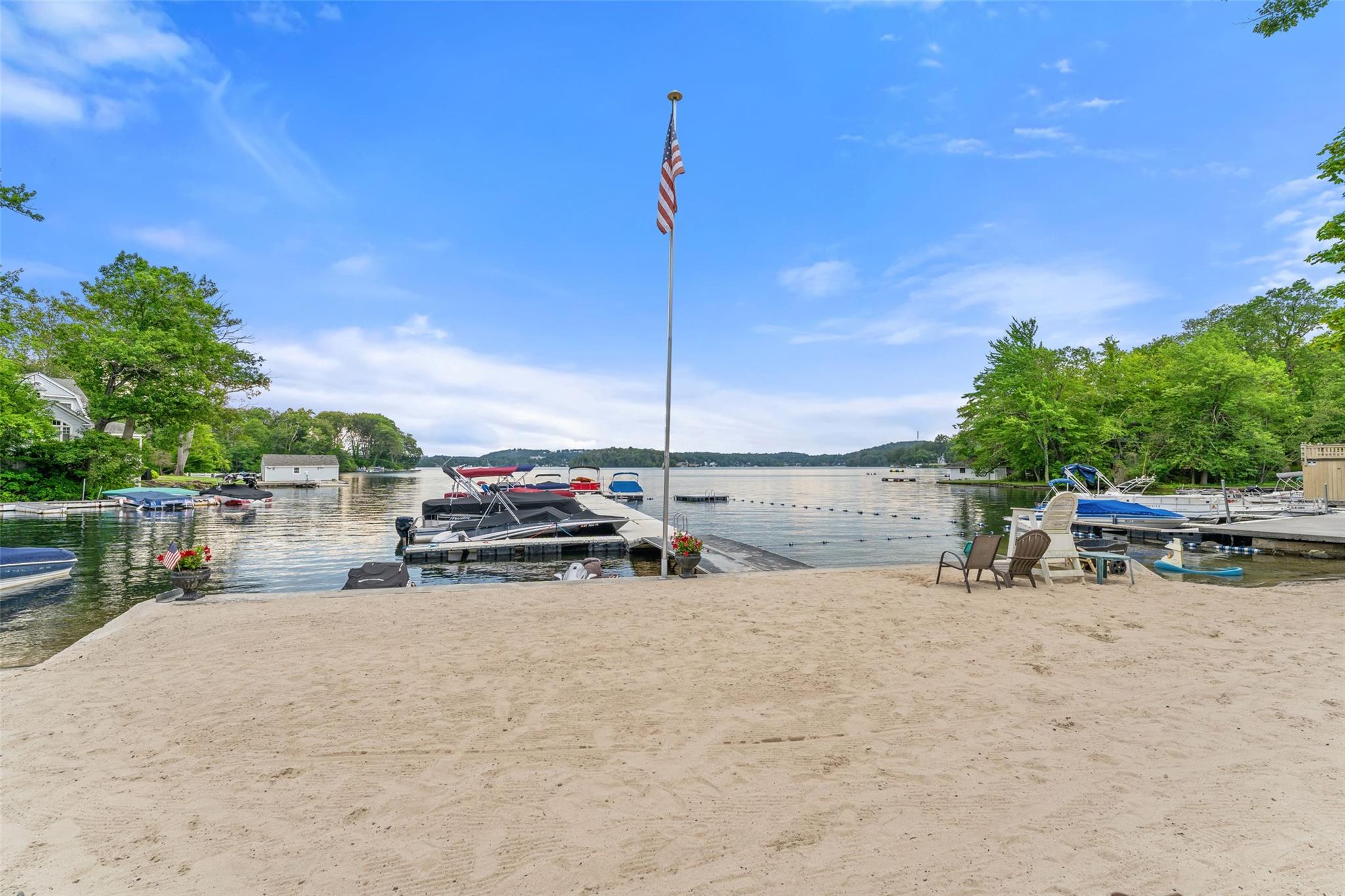 15 Cricket Lane, Mahopac, NY 10541