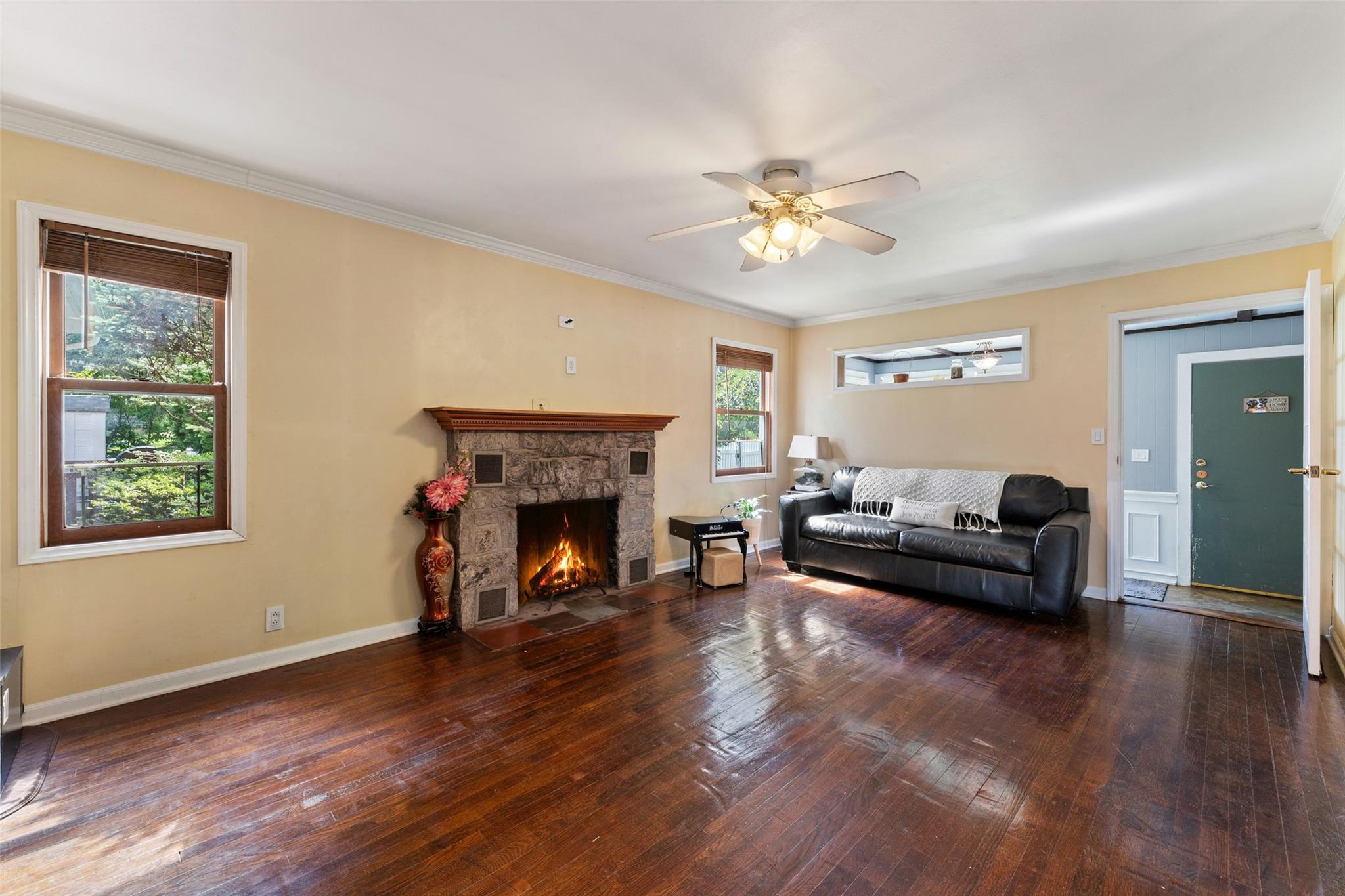 15 Cricket Lane, Mahopac, NY 10541