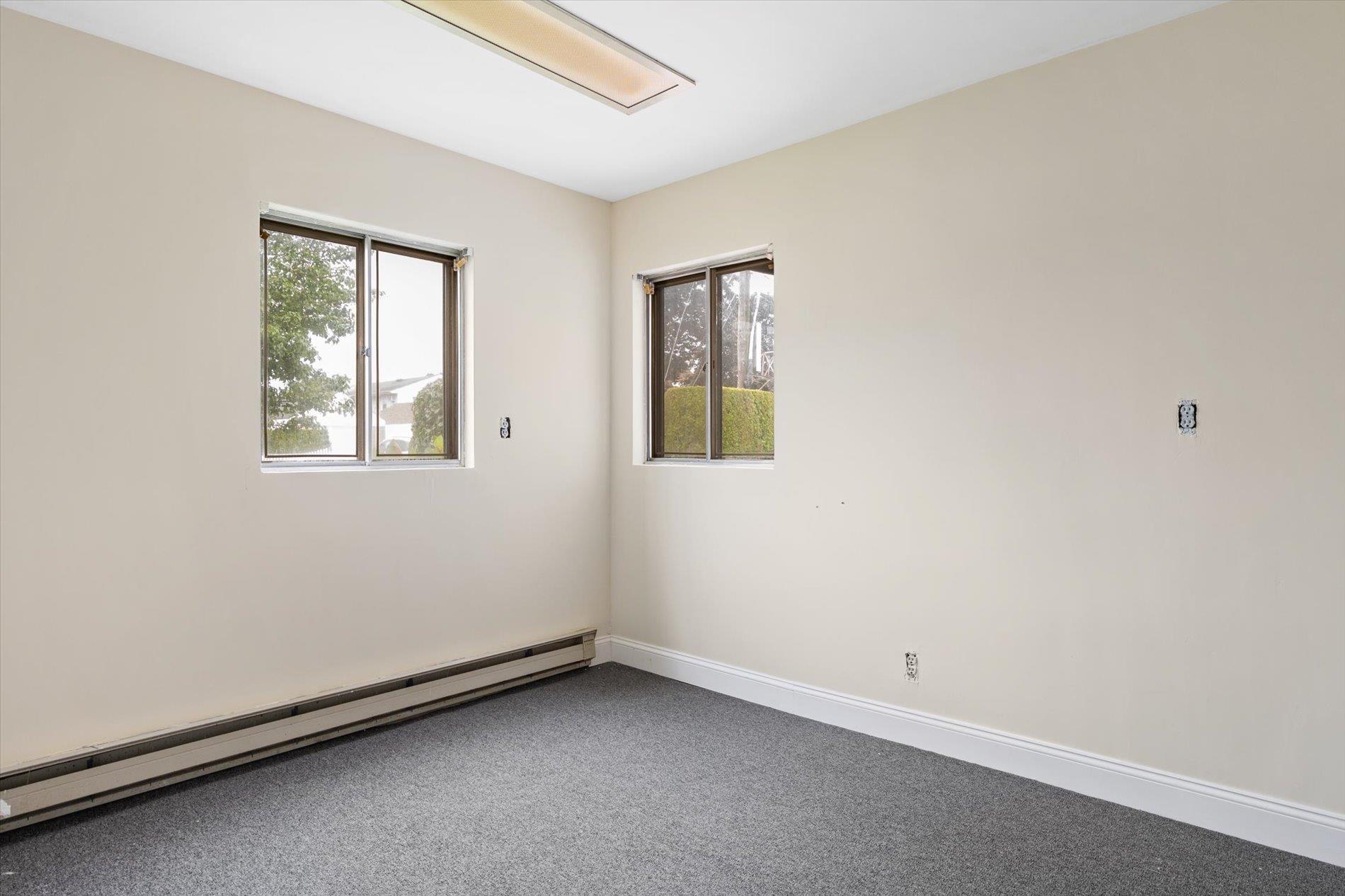 1901 New Hyde Park Road, New Hyde Park, NY 11040