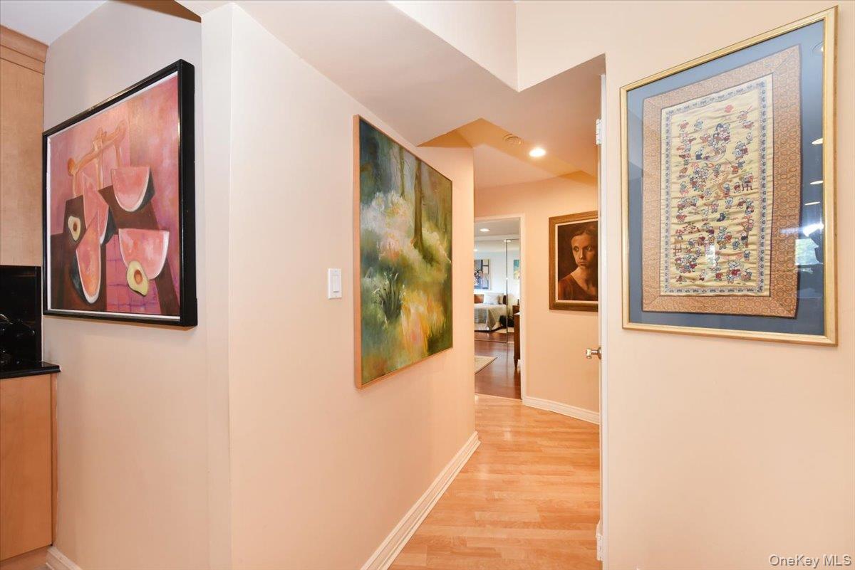 180 S Middle Neck Road # 1-Q, Great Neck, NY 11021