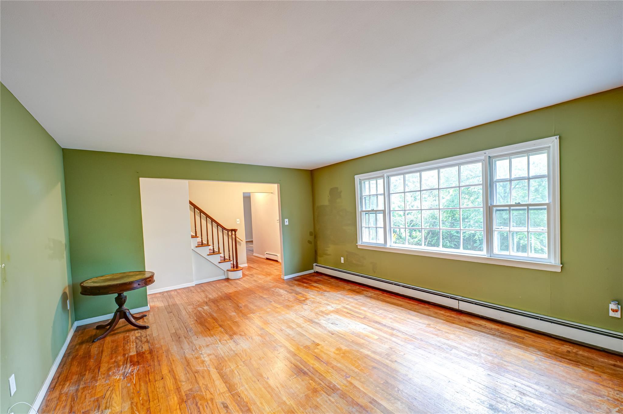 10 Valentine Road, Shoreham, NY 11786