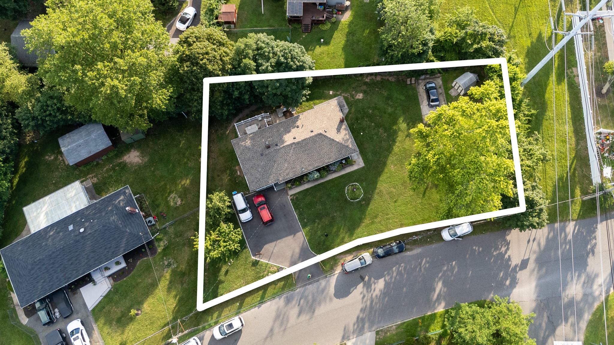 16 Pelham Drive, Brentwood, NY 11717