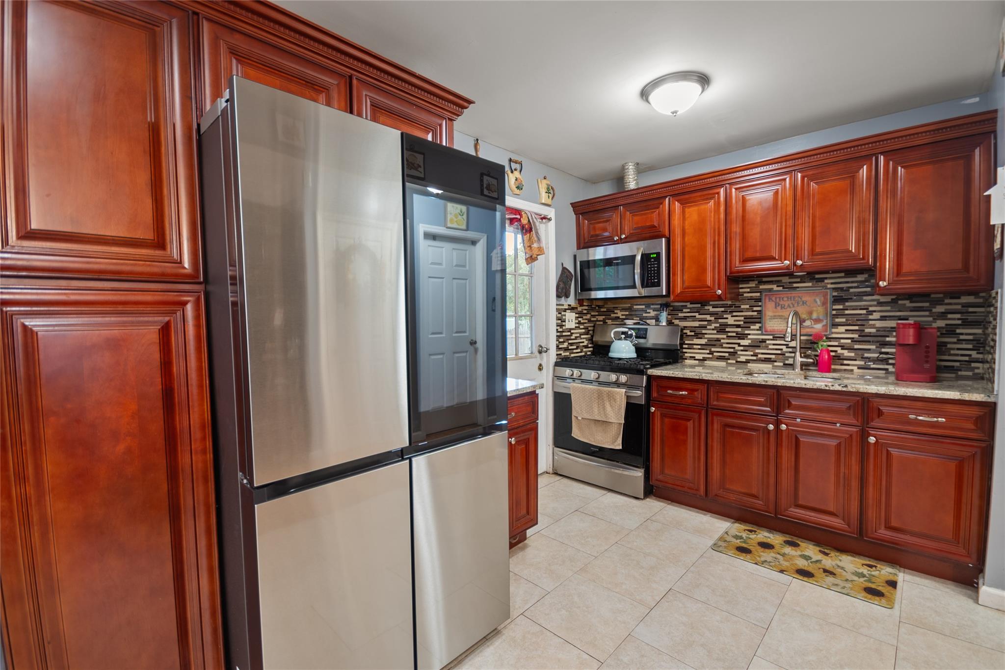 16 Pelham Drive, Brentwood, NY 11717