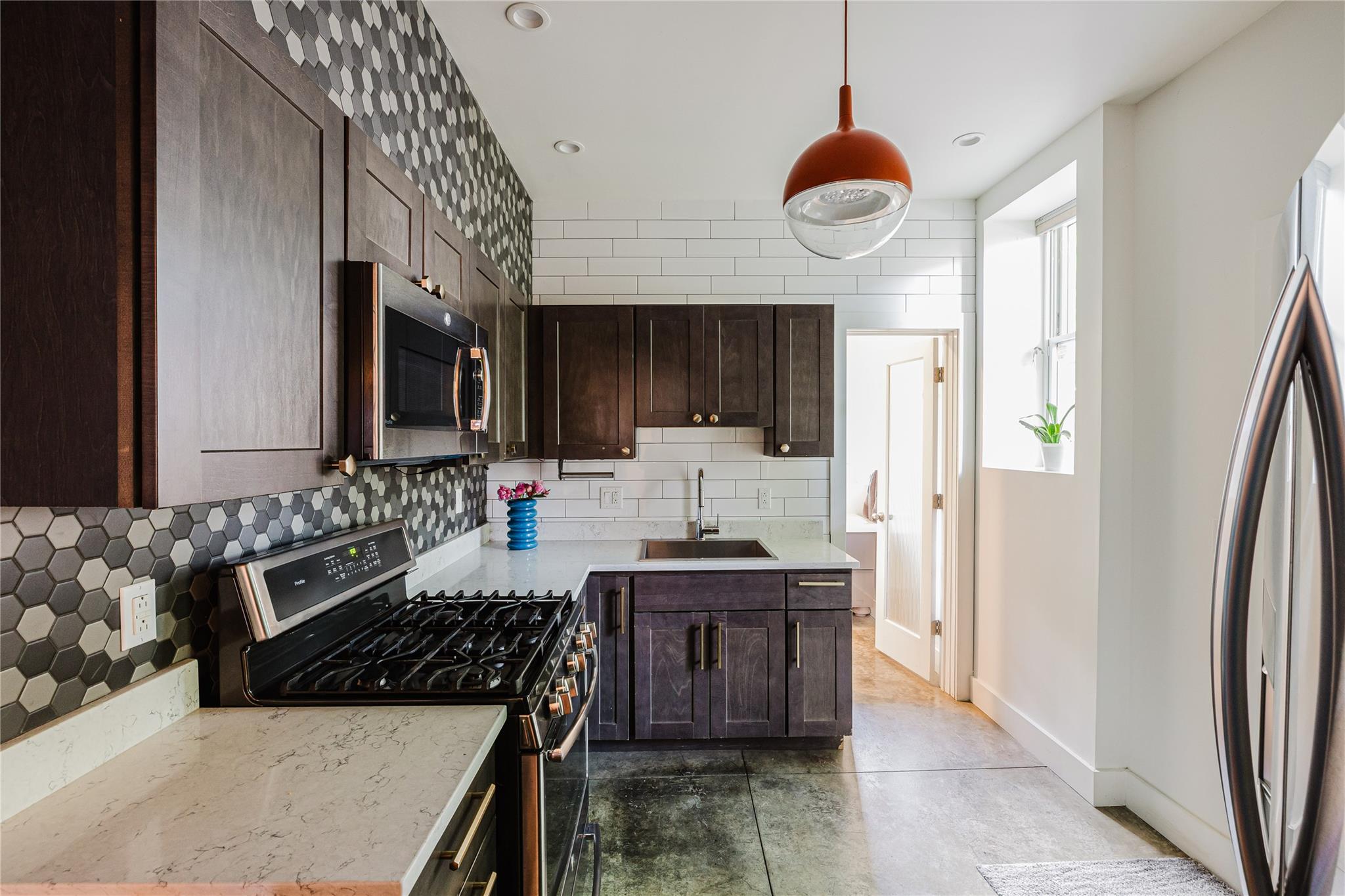 609 State Street, Hudson, NY 12534