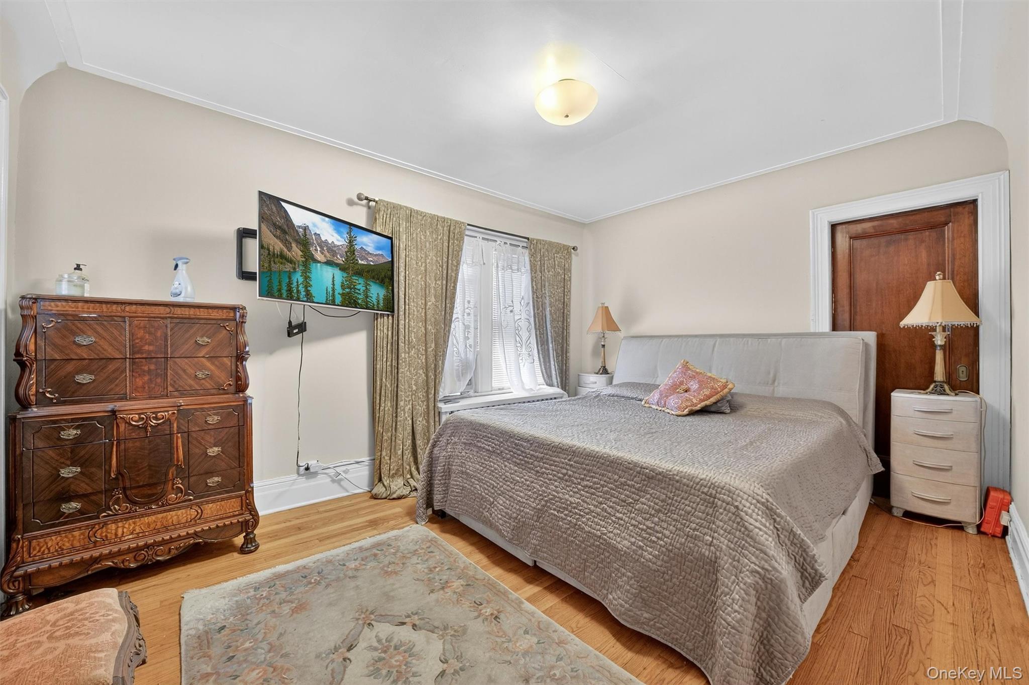 13 Garfield Place, Poughkeepsie, NY 12601