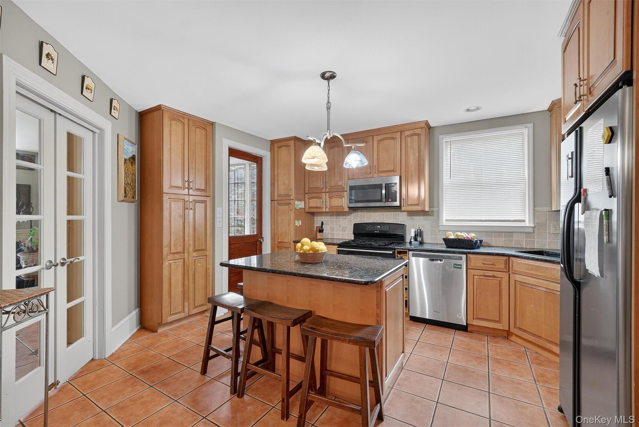 13 Garfield Place, Poughkeepsie, NY 12601