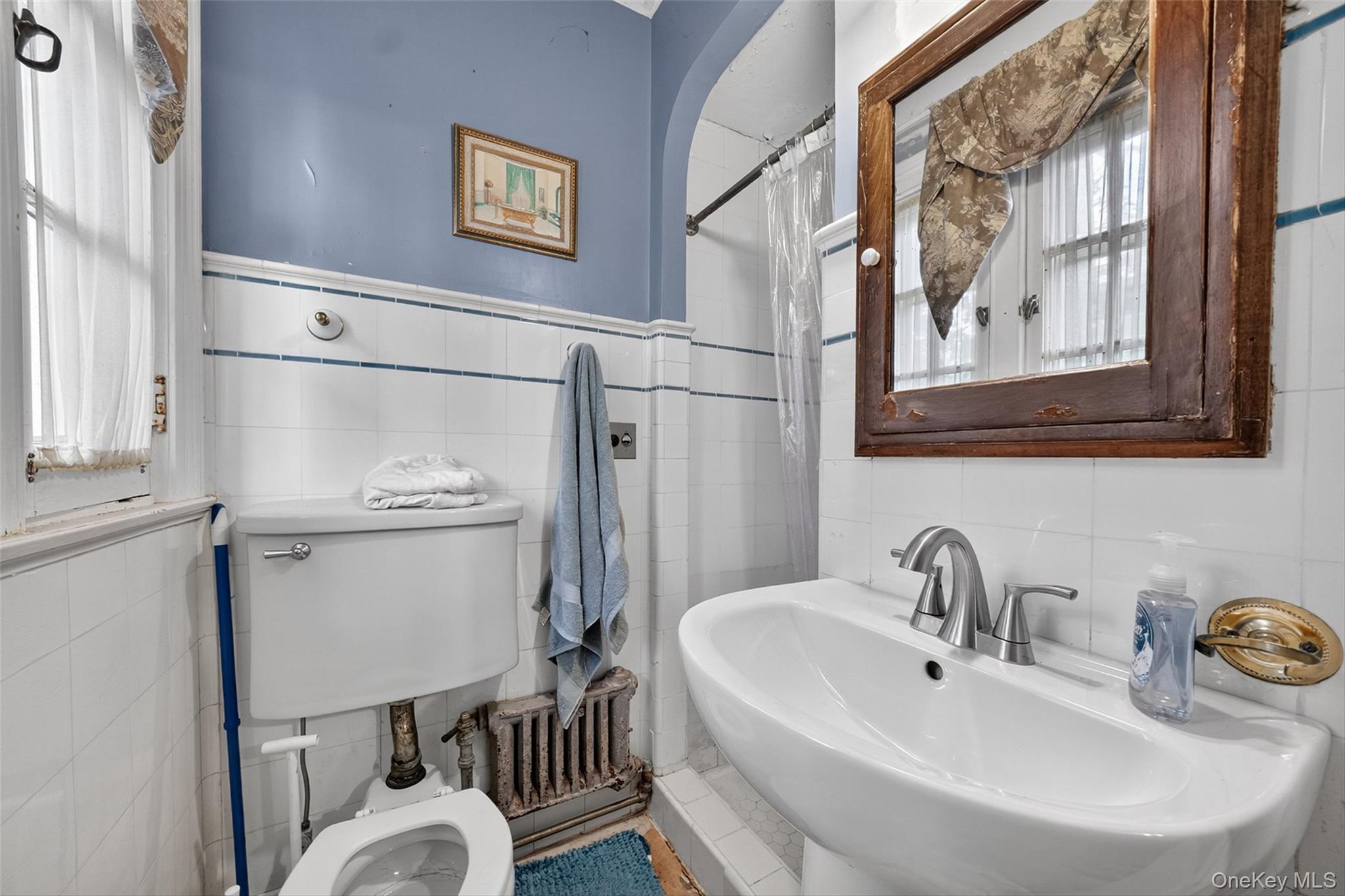 13 Garfield Place, Poughkeepsie, NY 12601