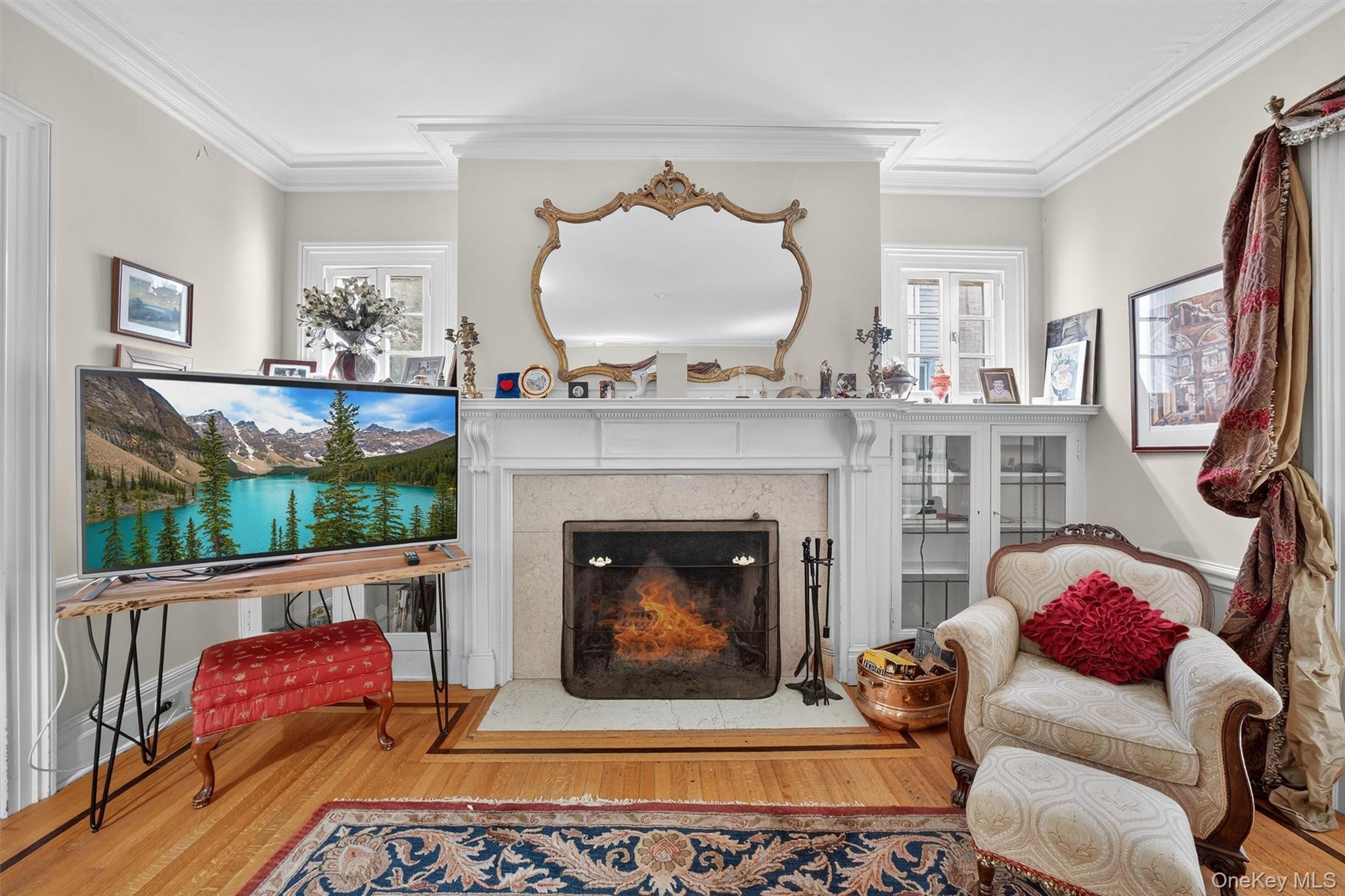 13 Garfield Place, Poughkeepsie, NY 12601