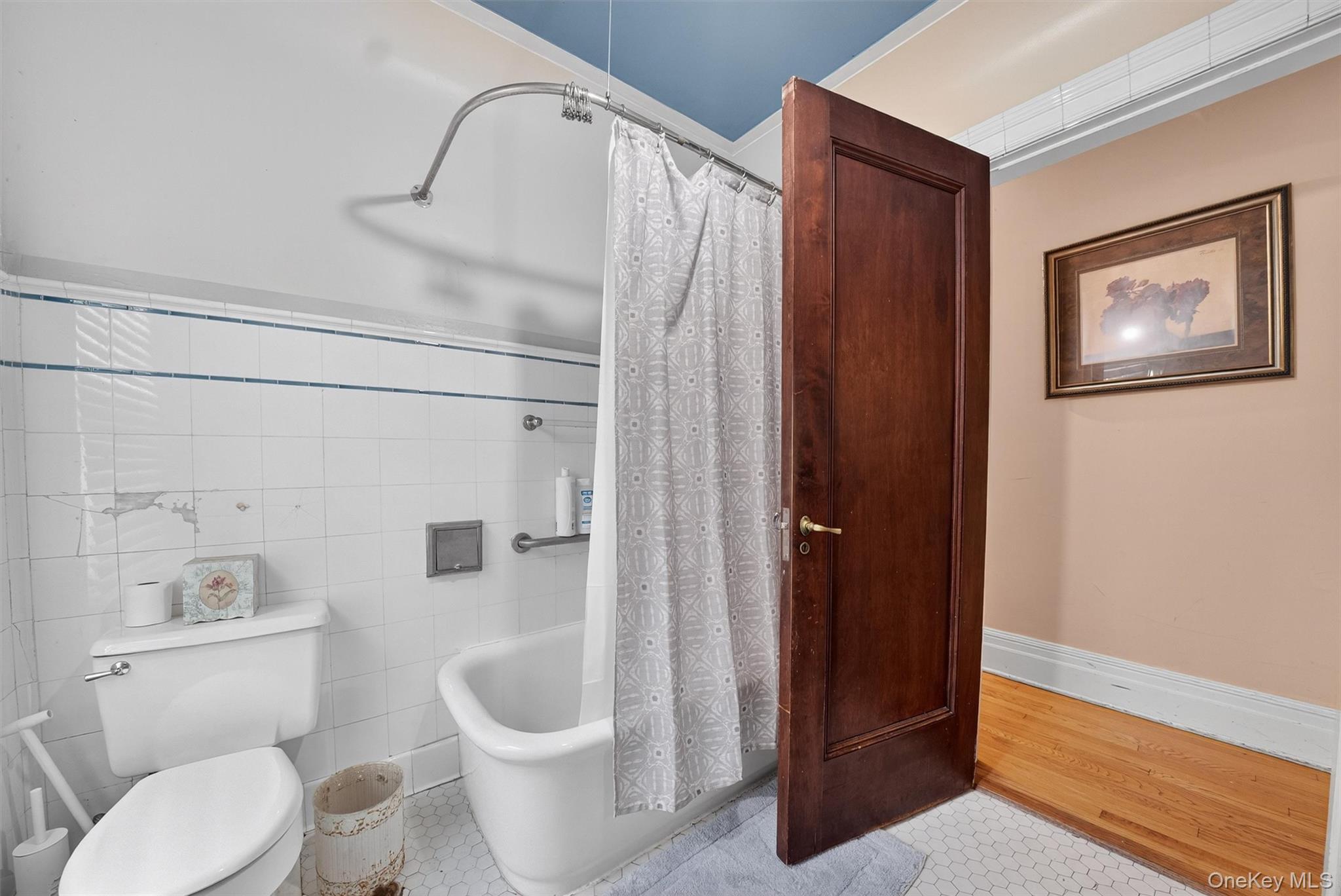 13 Garfield Place, Poughkeepsie, NY 12601