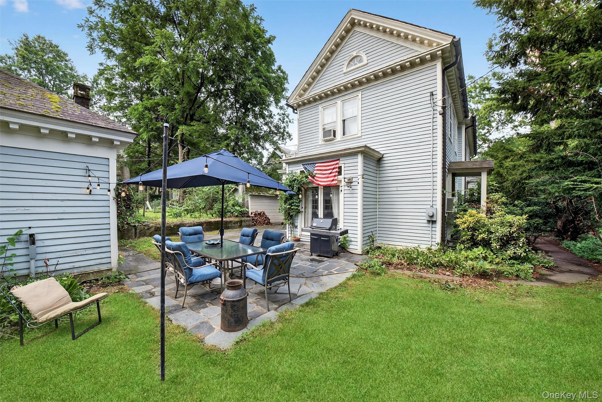 13 Garfield Place, Poughkeepsie, NY 12601