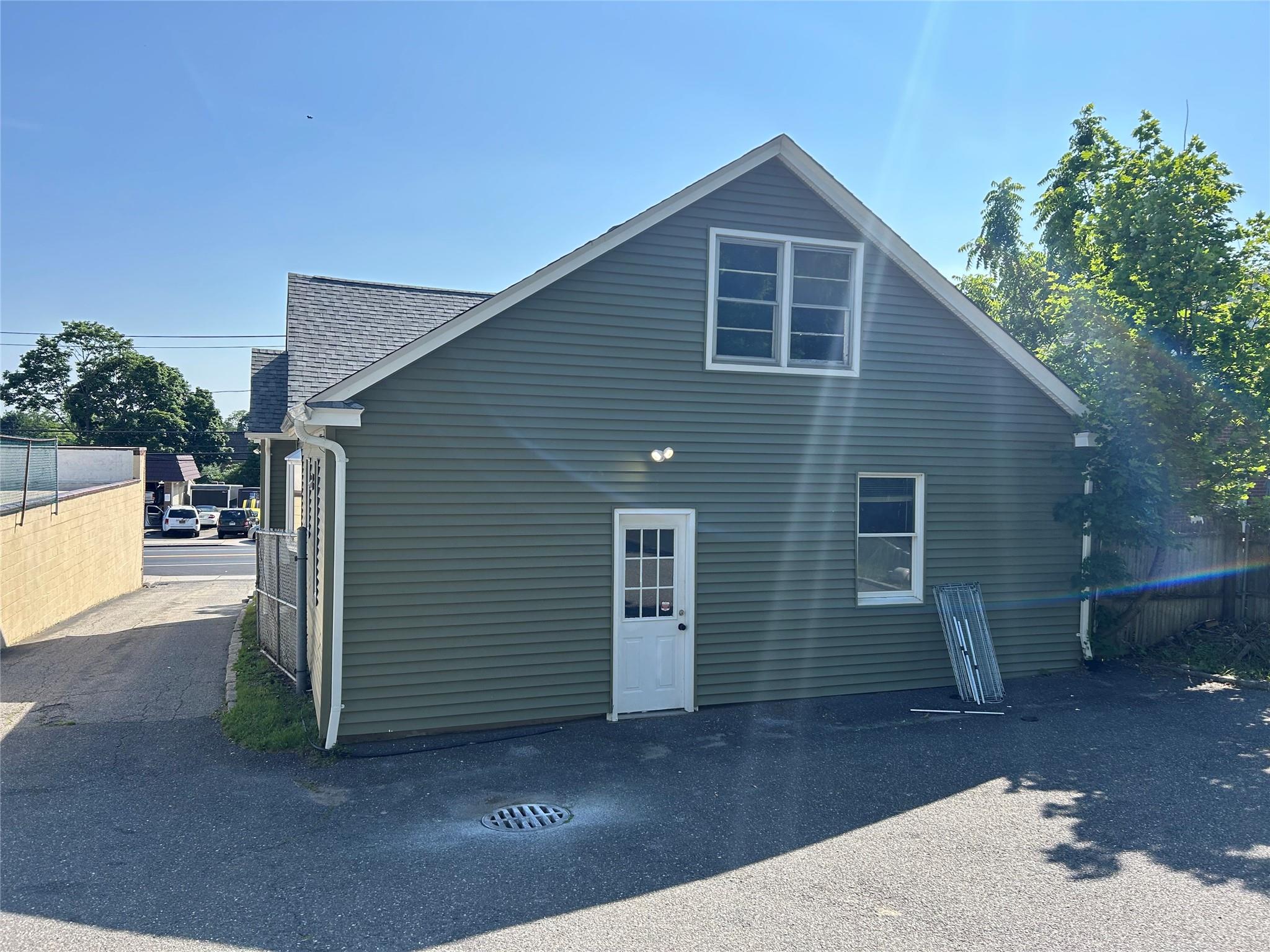 153 W Main Street, Kings Park, NY 11754