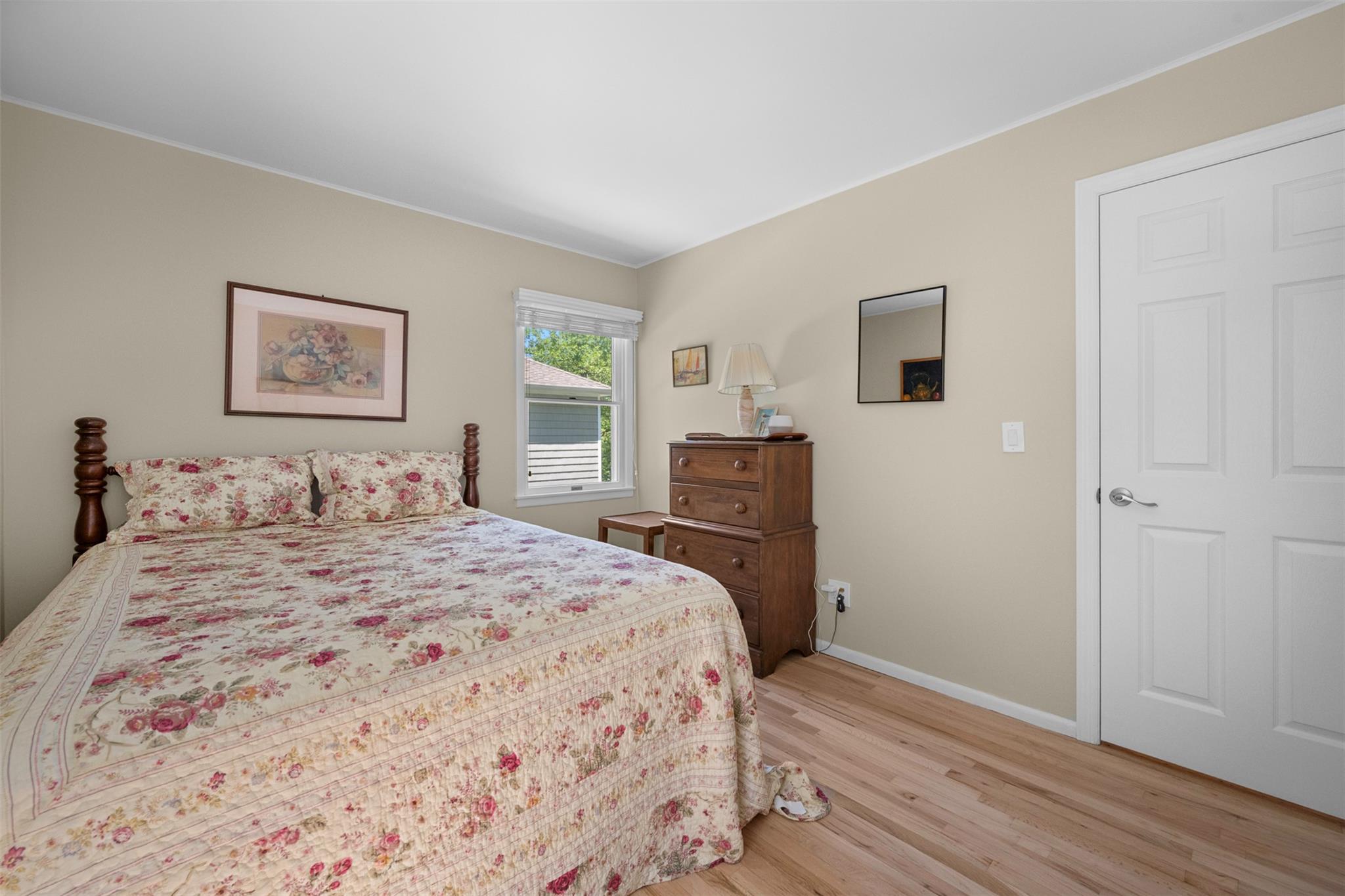 54 Bankside Drive, Centerport, NY 11721