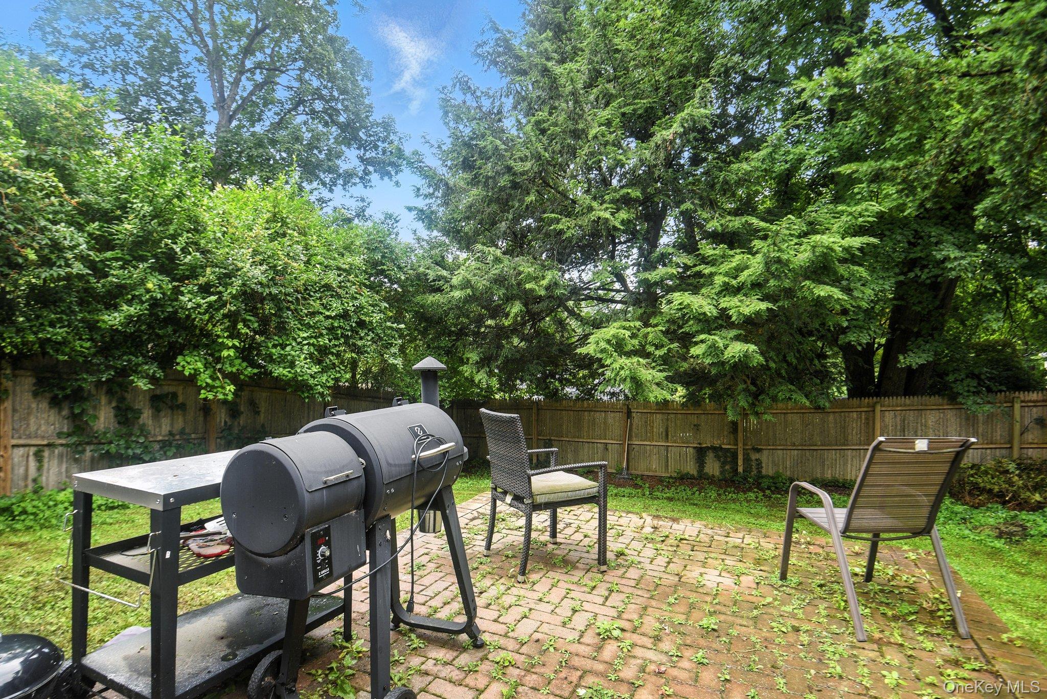 14 Pine Street, Lake Peekskill, NY 10537