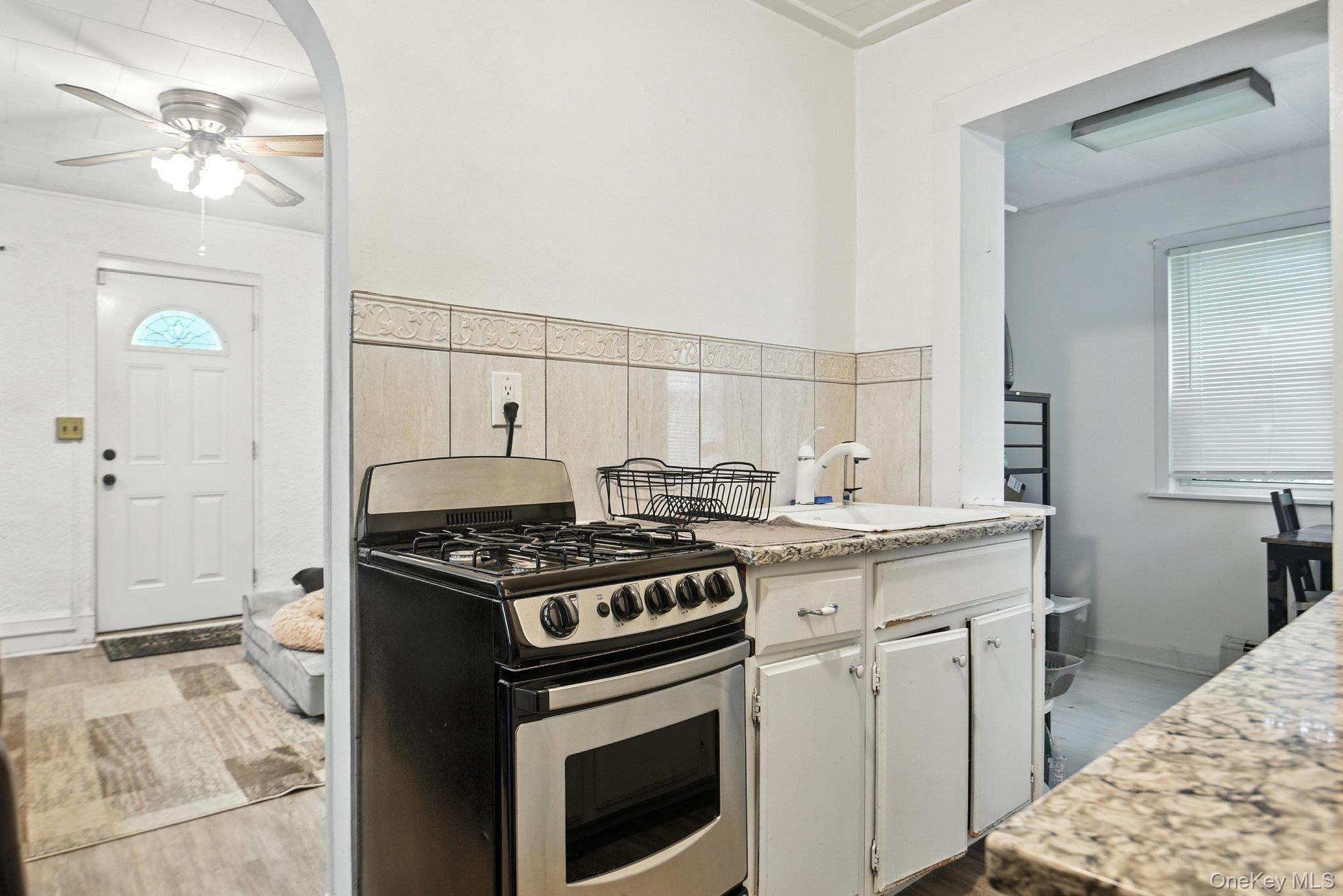 14 Pine Street, Lake Peekskill, NY 10537