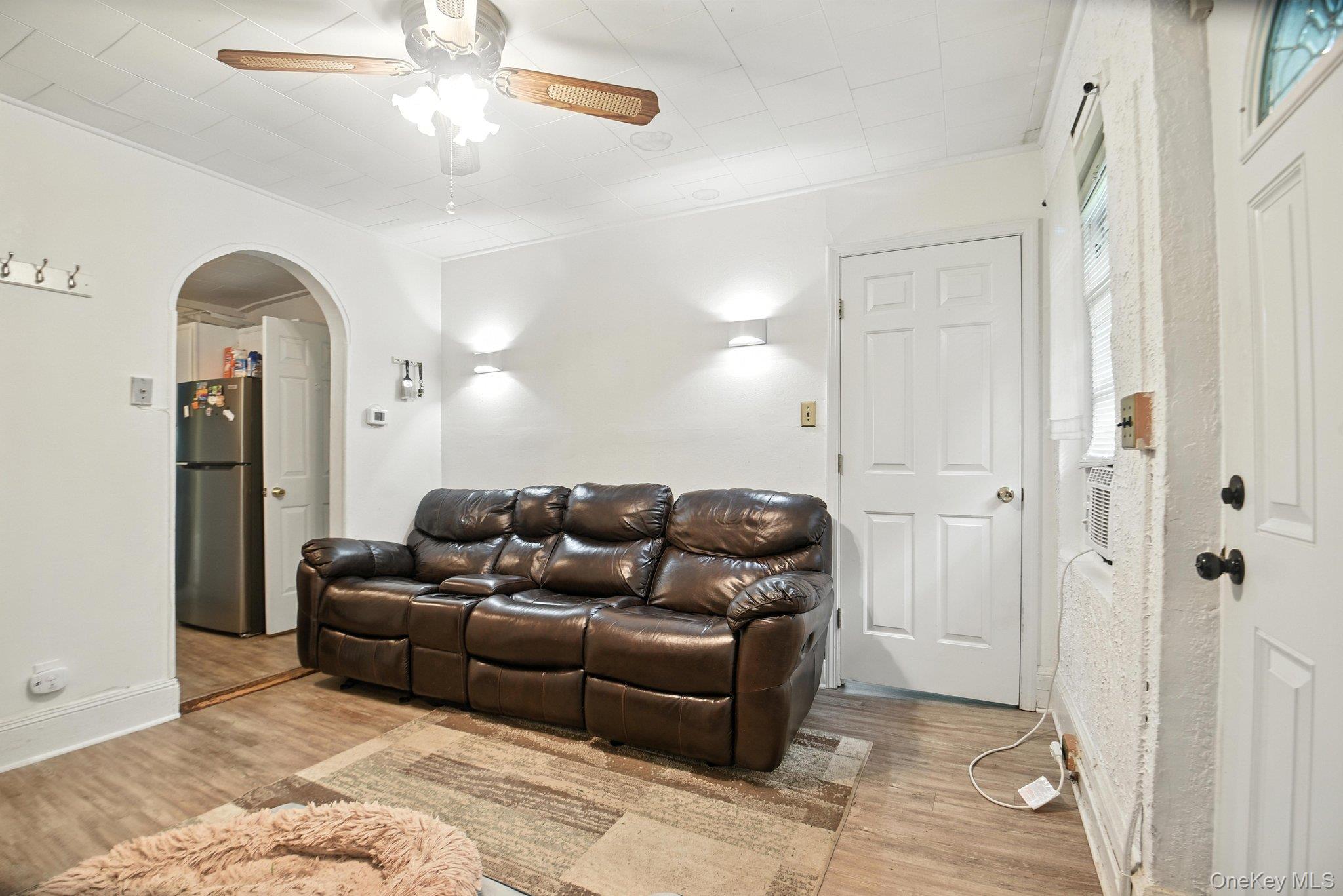 14 Pine Street, Lake Peekskill, NY 10537