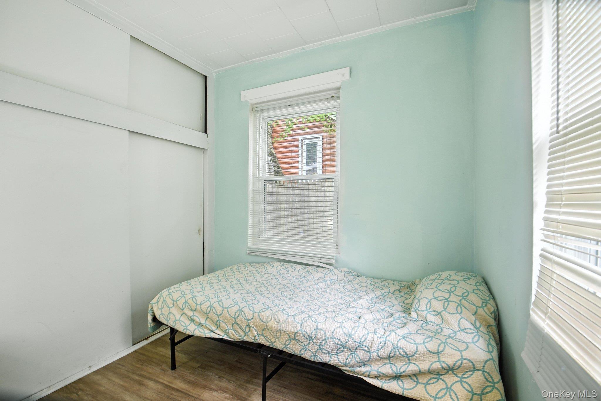 14 Pine Street, Lake Peekskill, NY 10537