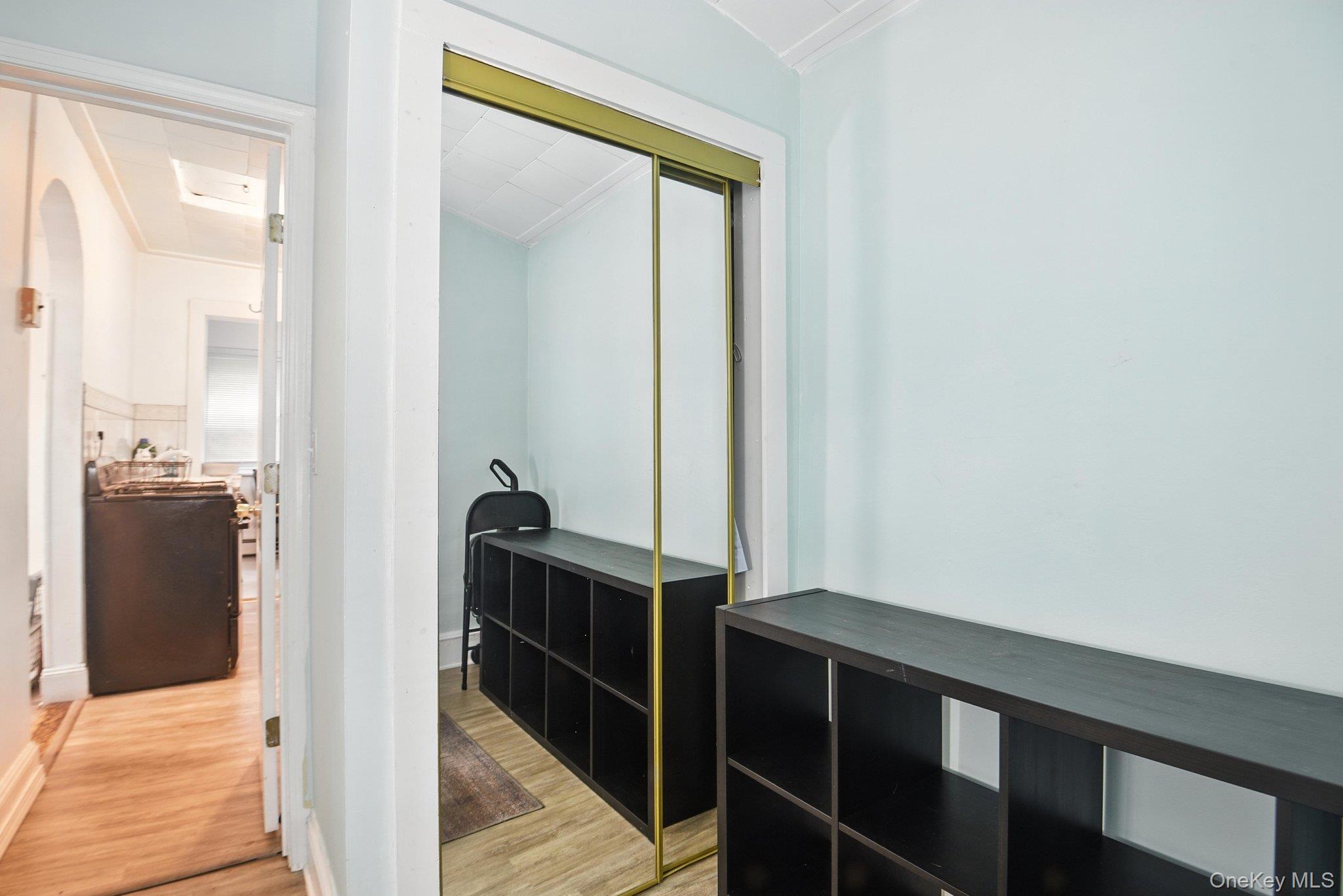 14 Pine Street, Lake Peekskill, NY 10537