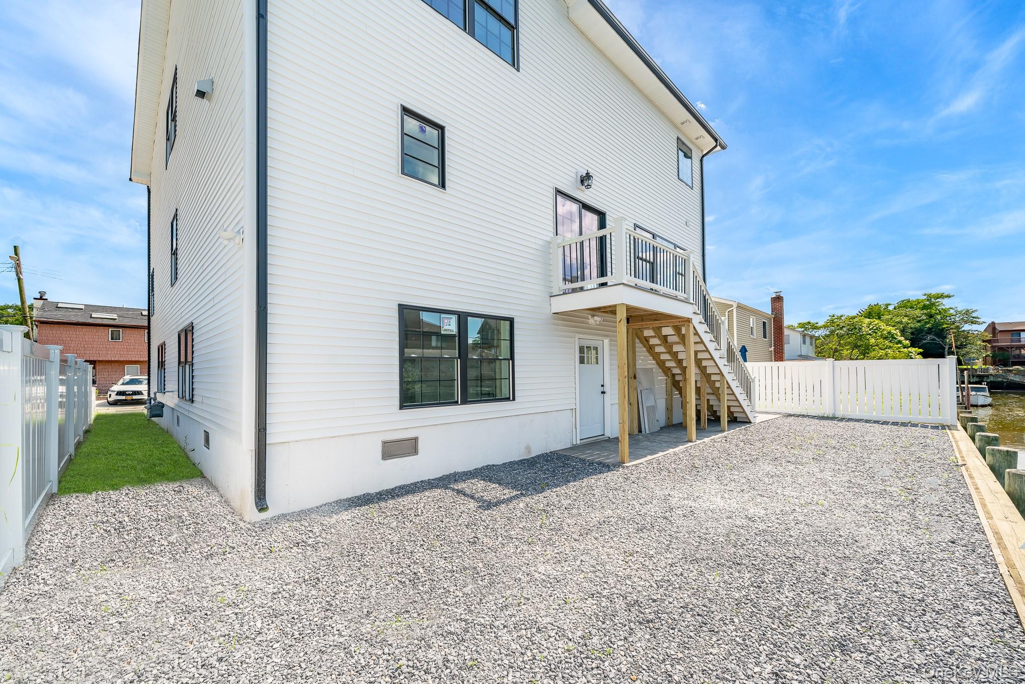 23 Bay Street, Bellmore, NY 11710