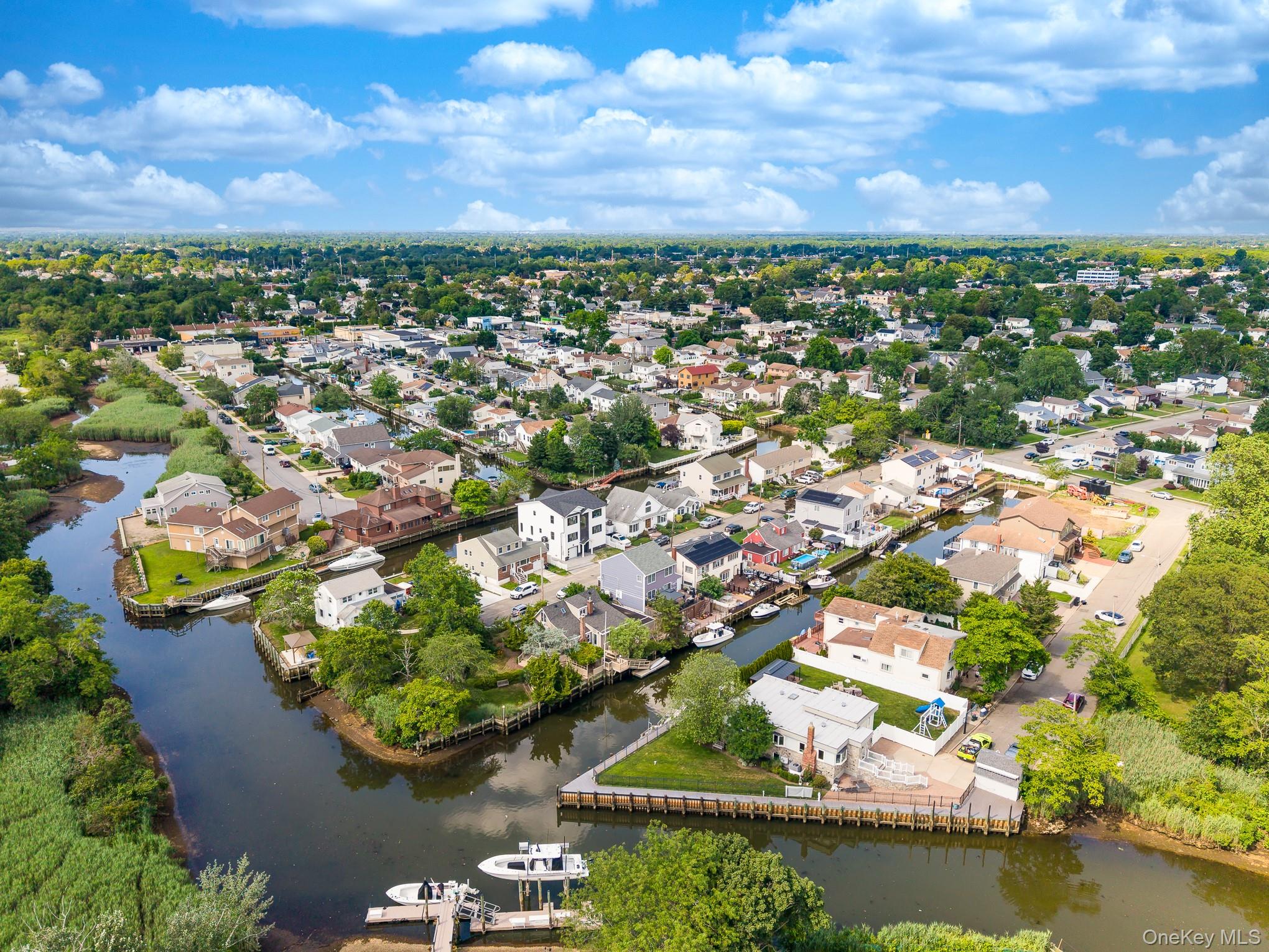 23 Bay Street, Bellmore, NY 11710