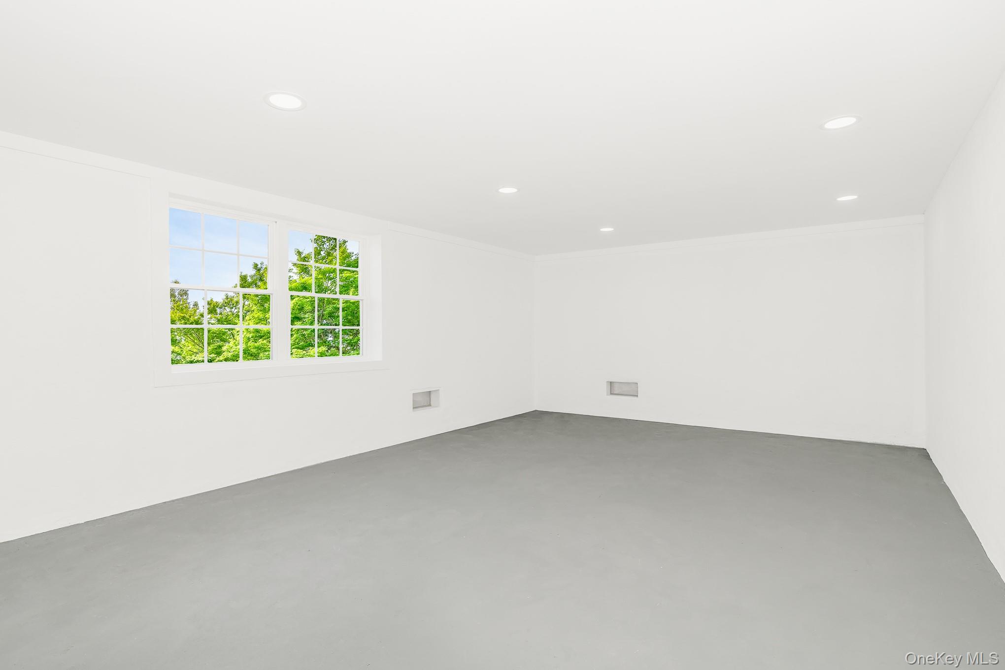 23 Bay Street, Bellmore, NY 11710